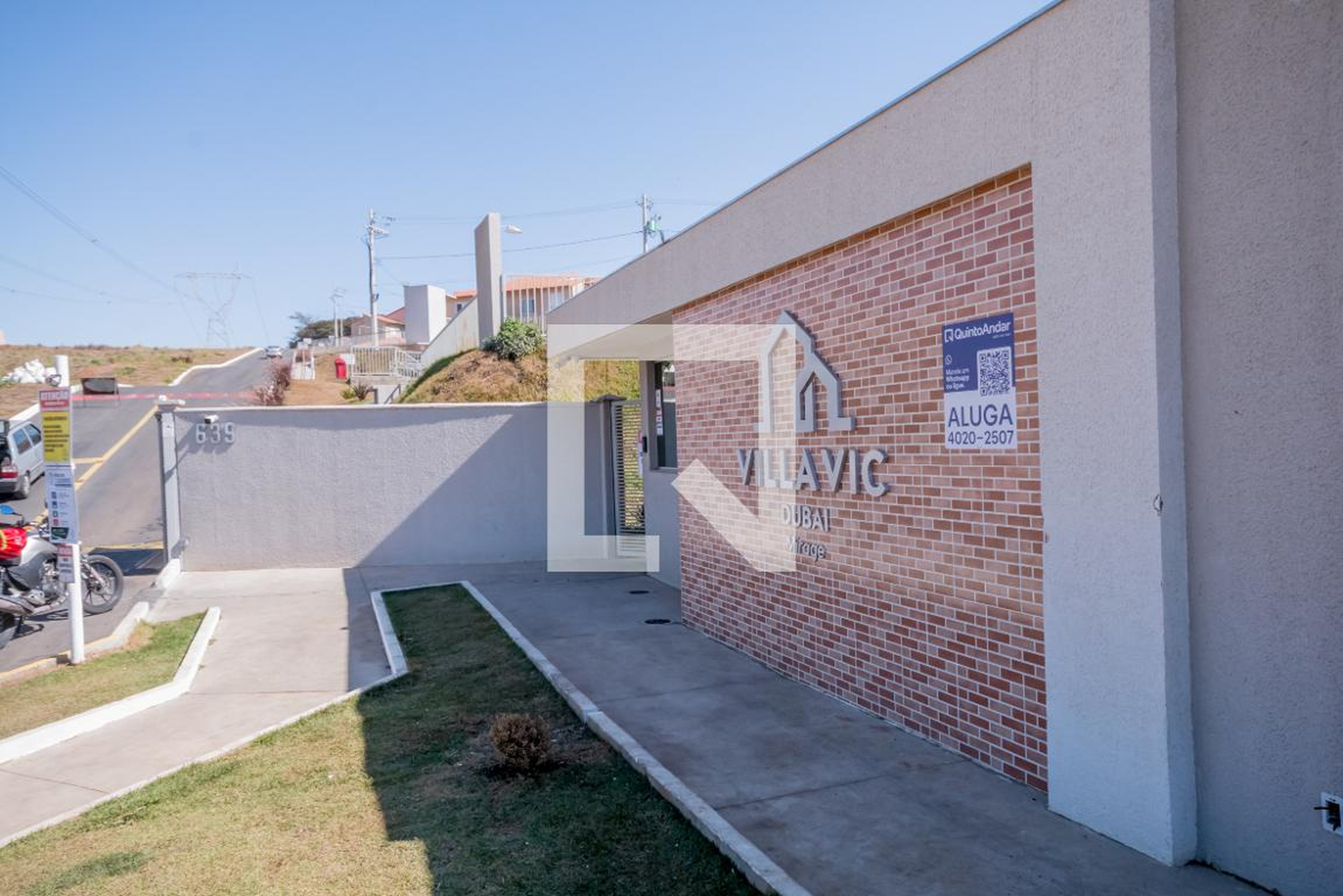 Fachada Condomínio em Rua Serra da Boa Esperança, 639