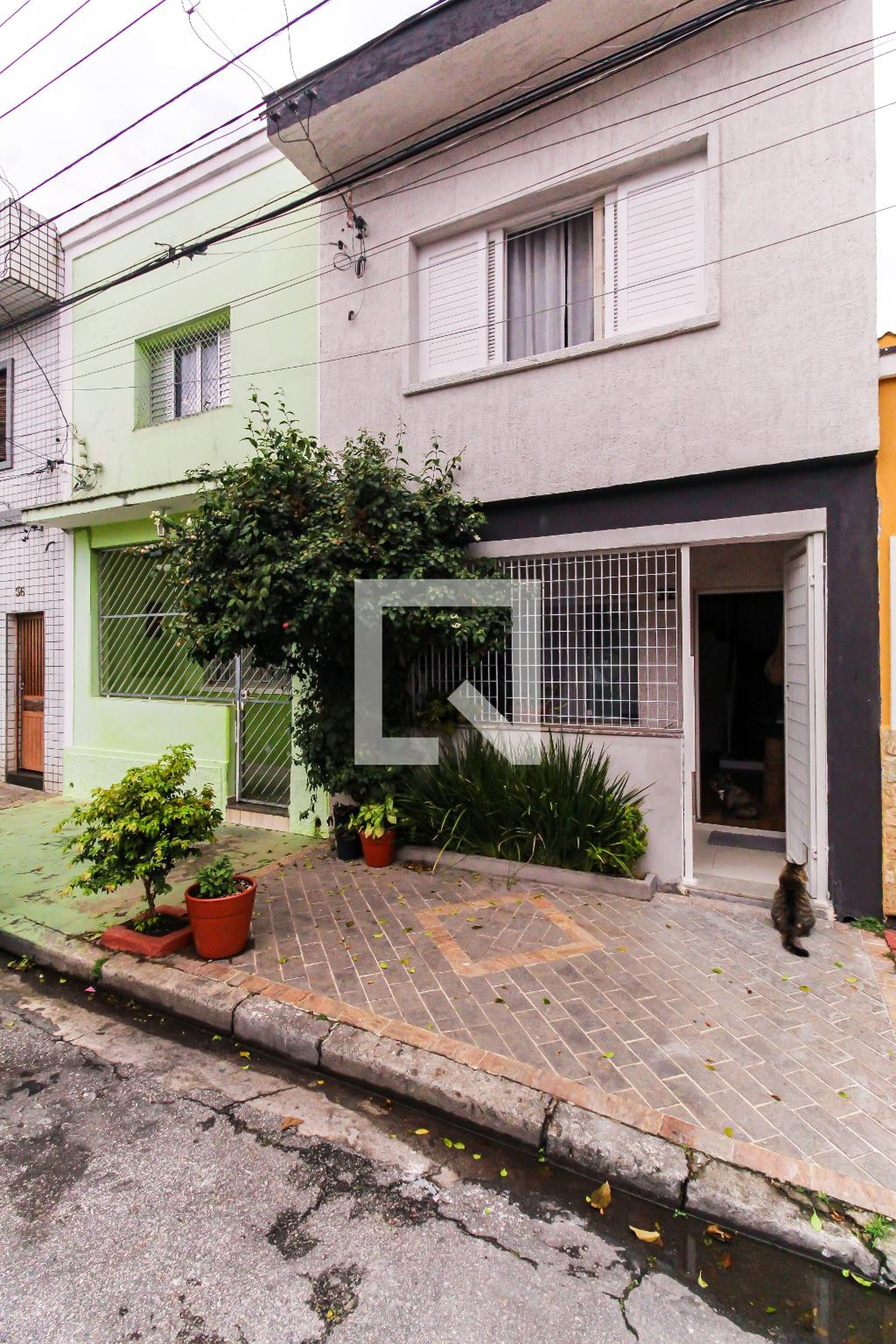 Fachada Condomínio em Rua Vila Ferreira, 32