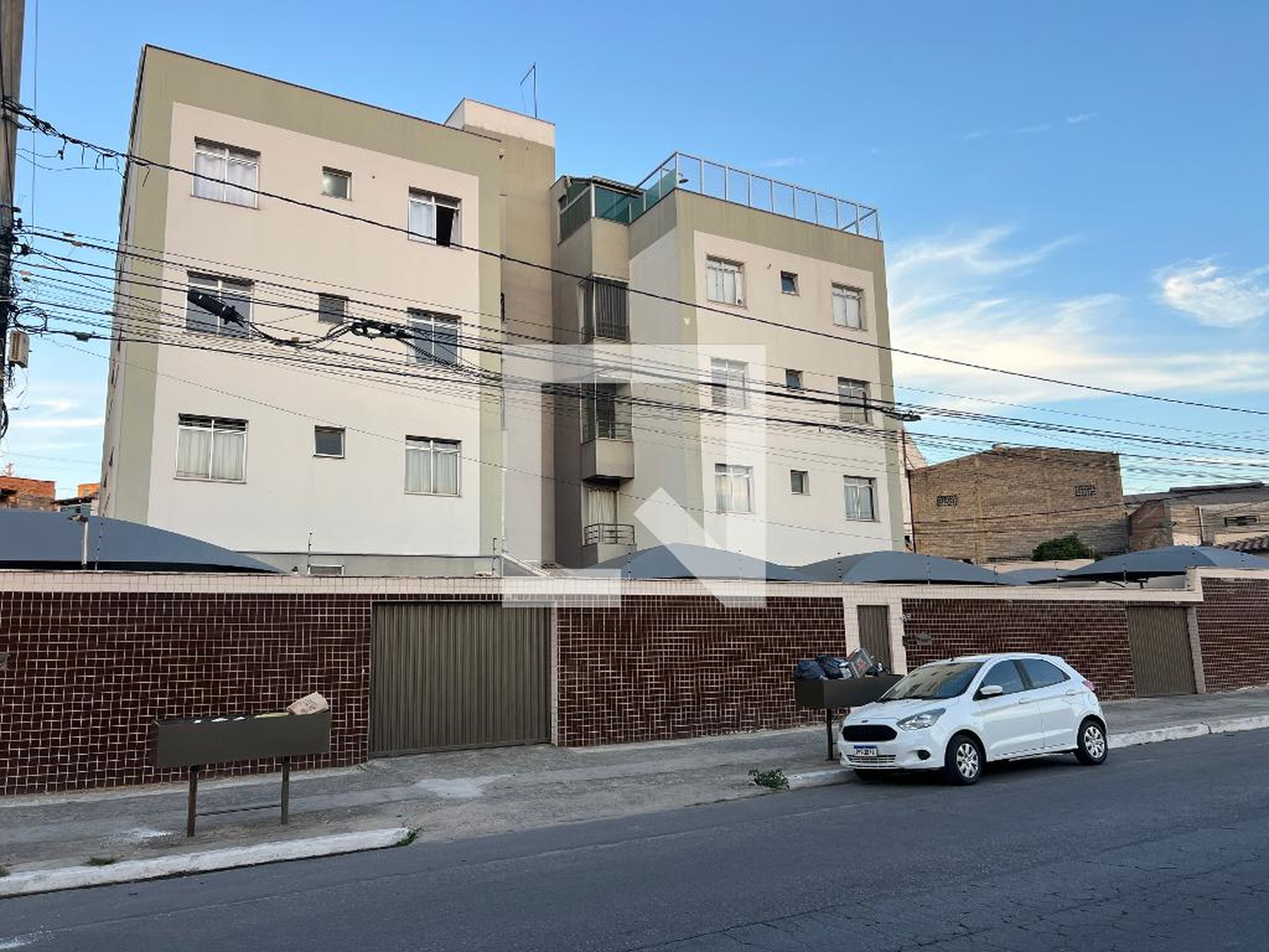 Fachada do Prédio Edifício Residencial Parque Maia Turista II