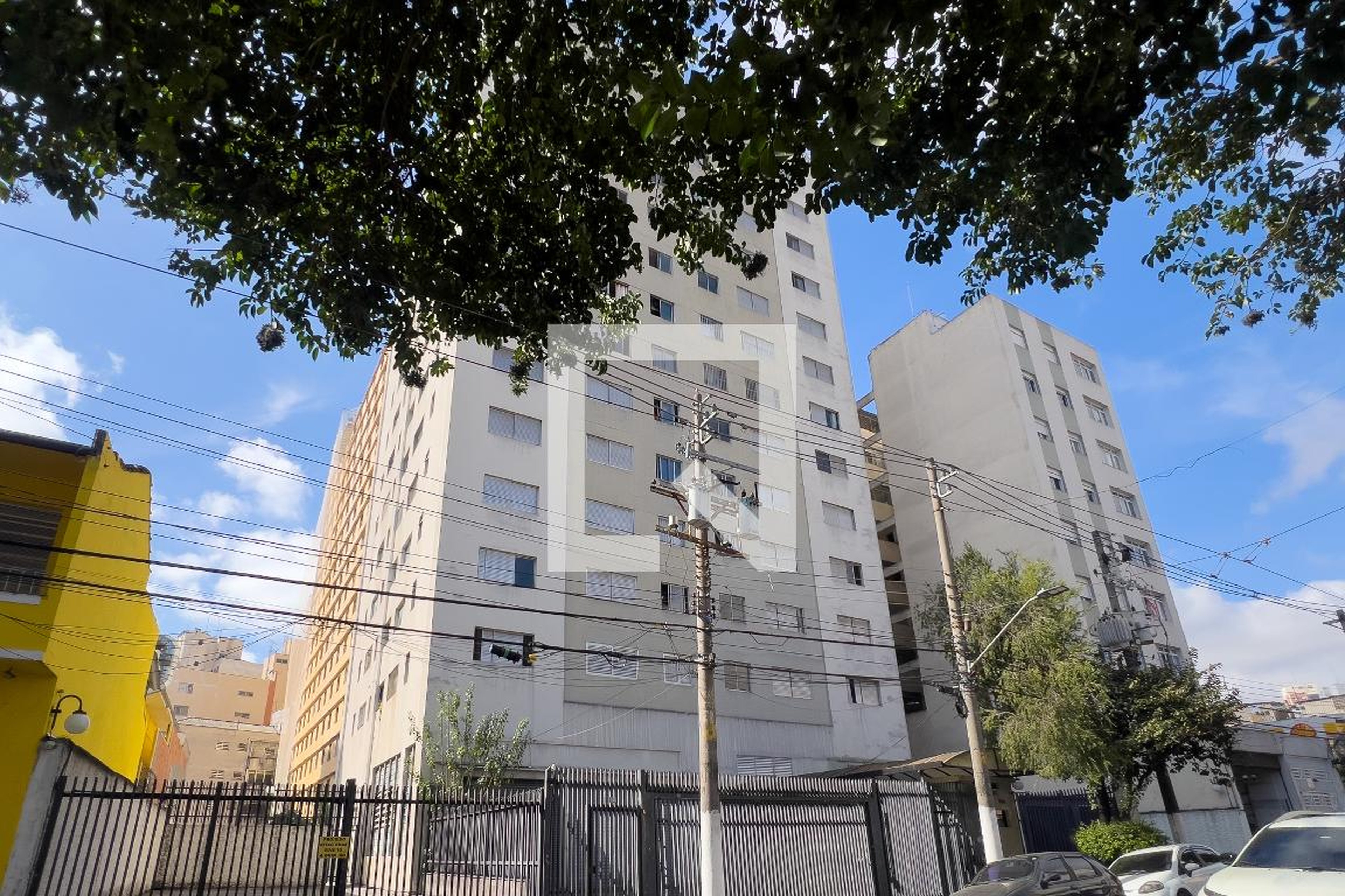 Fachada Condomínio Regis
