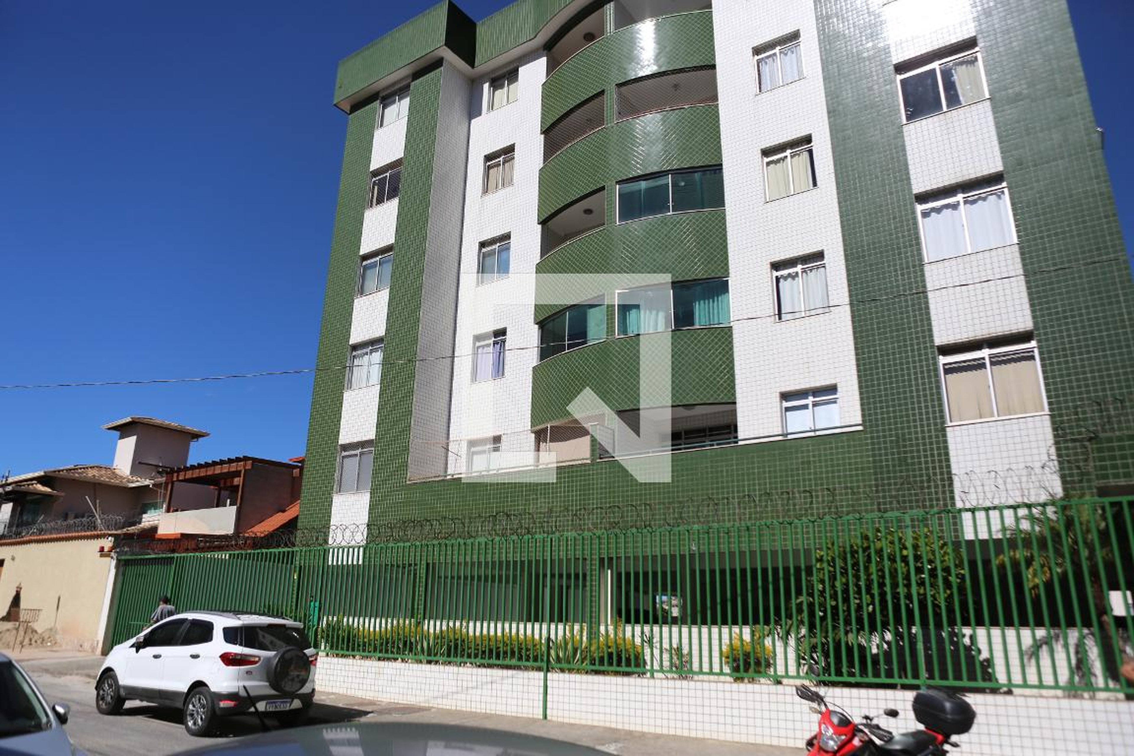 Fachada Edifício Cristina Fonseca