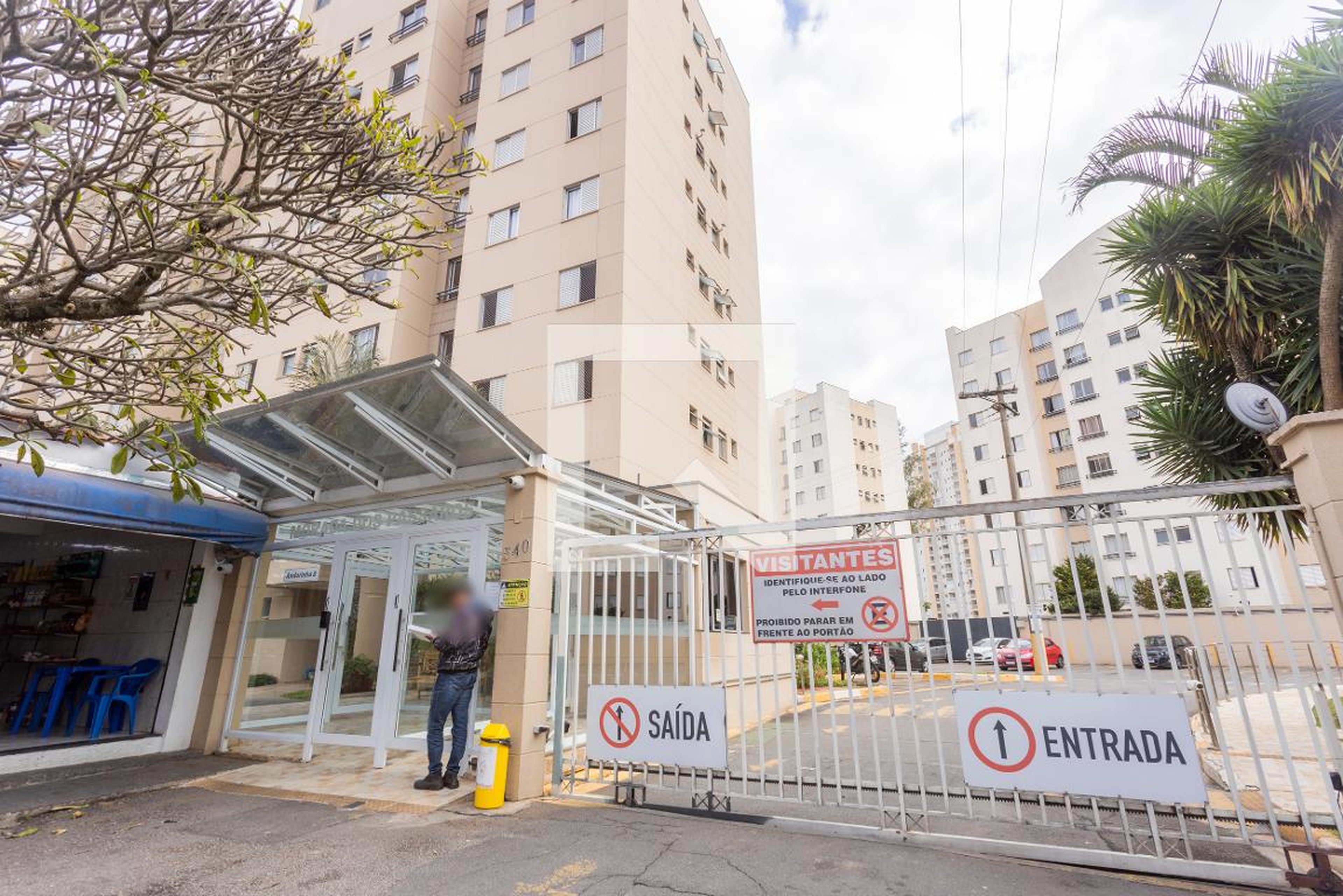 Fachada Condomínio Morada dos Pássaros