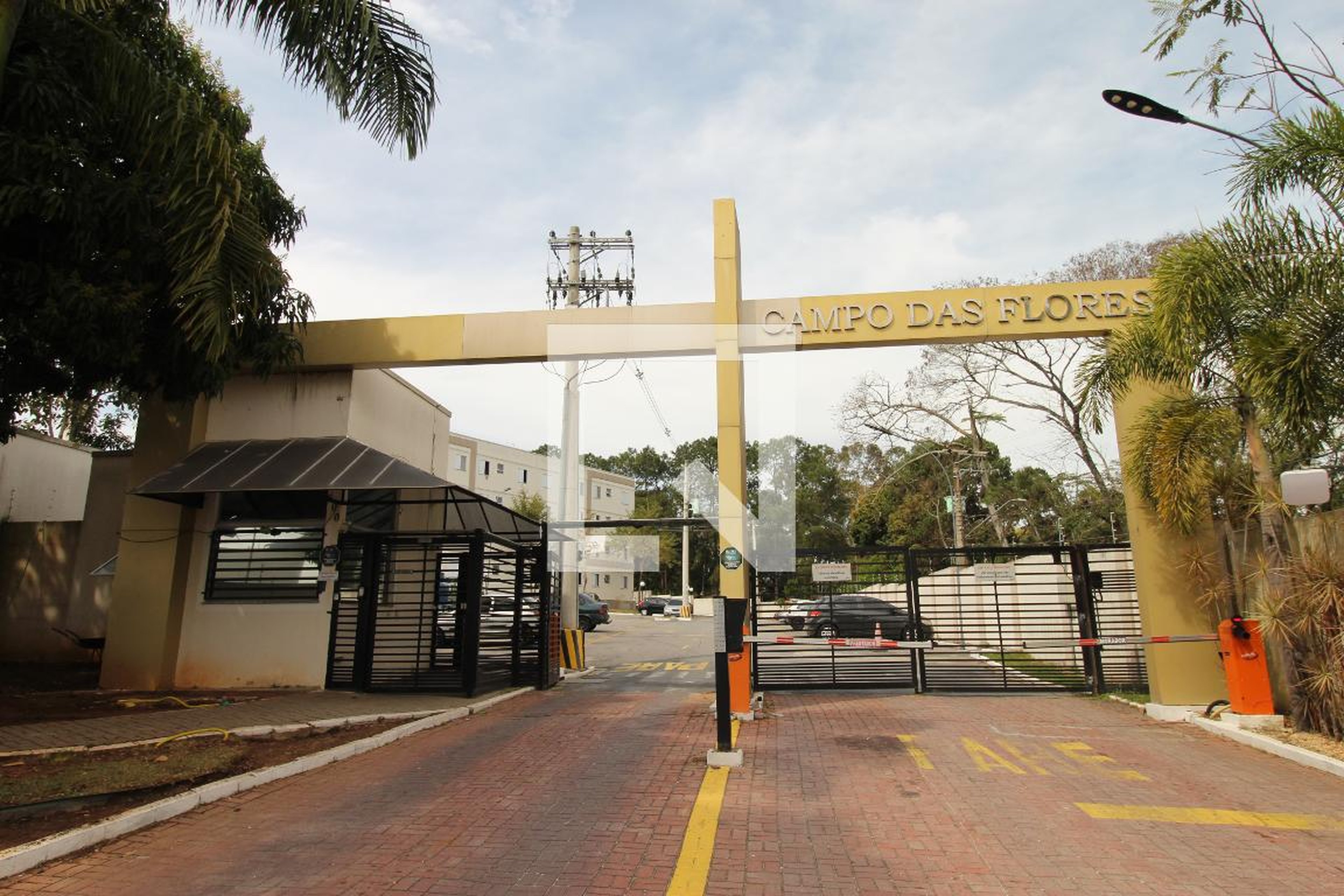 Portaria Condomínio em Rua Waldemar Teixeira, 600