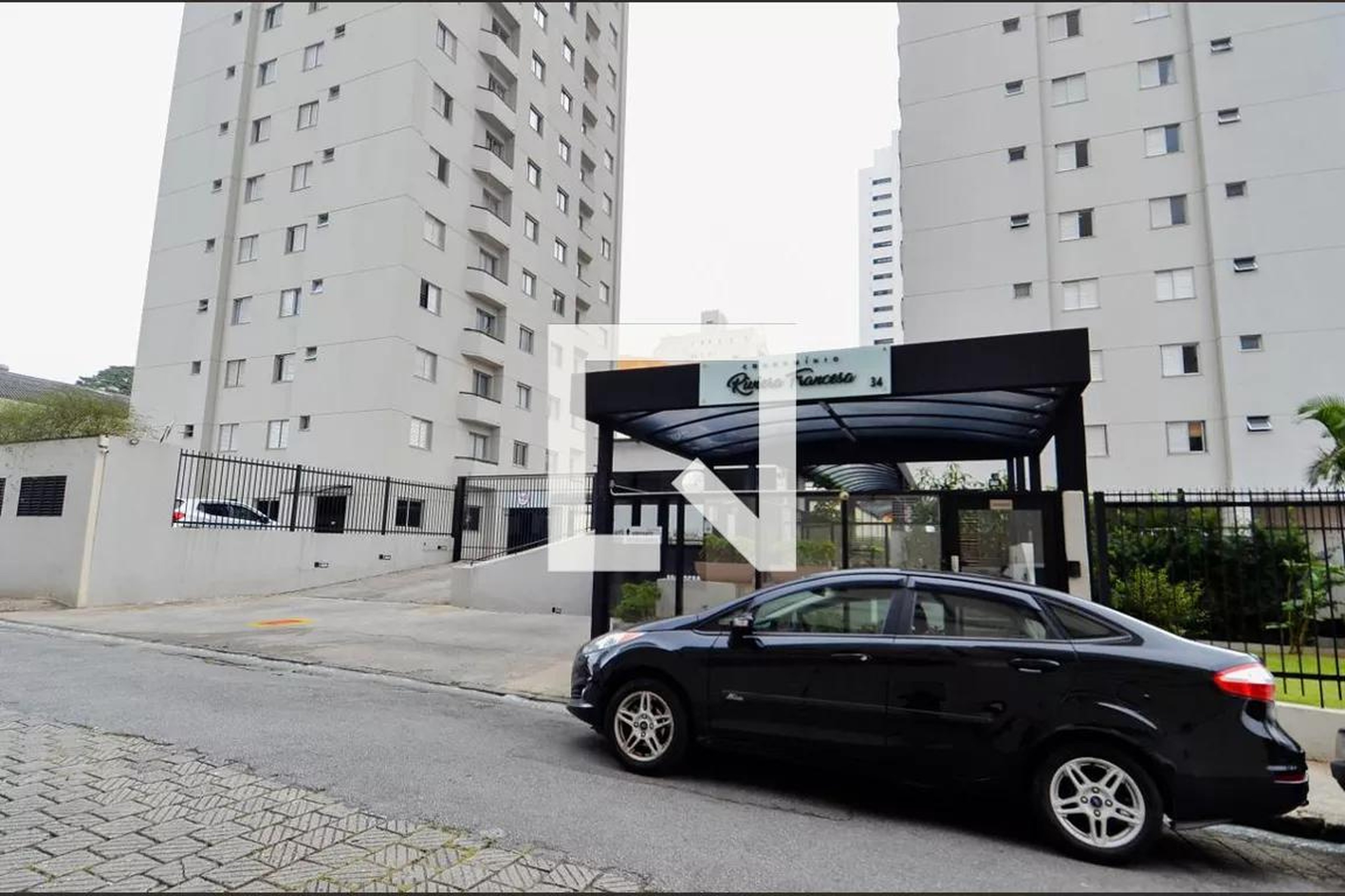 Fachada Condomínio Riviera Francesa