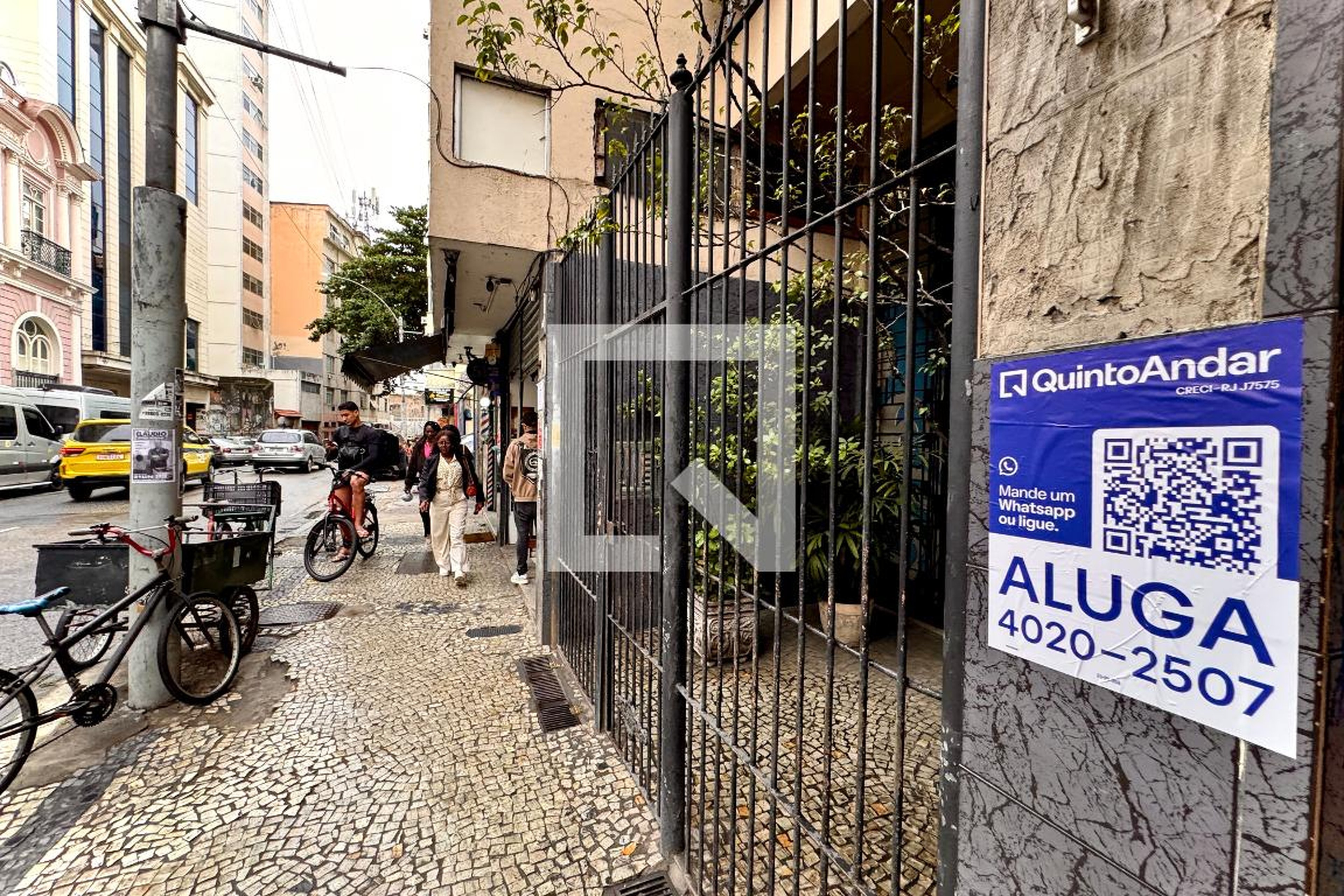 Fachada Condomínio em Rua Riachuelo, 133