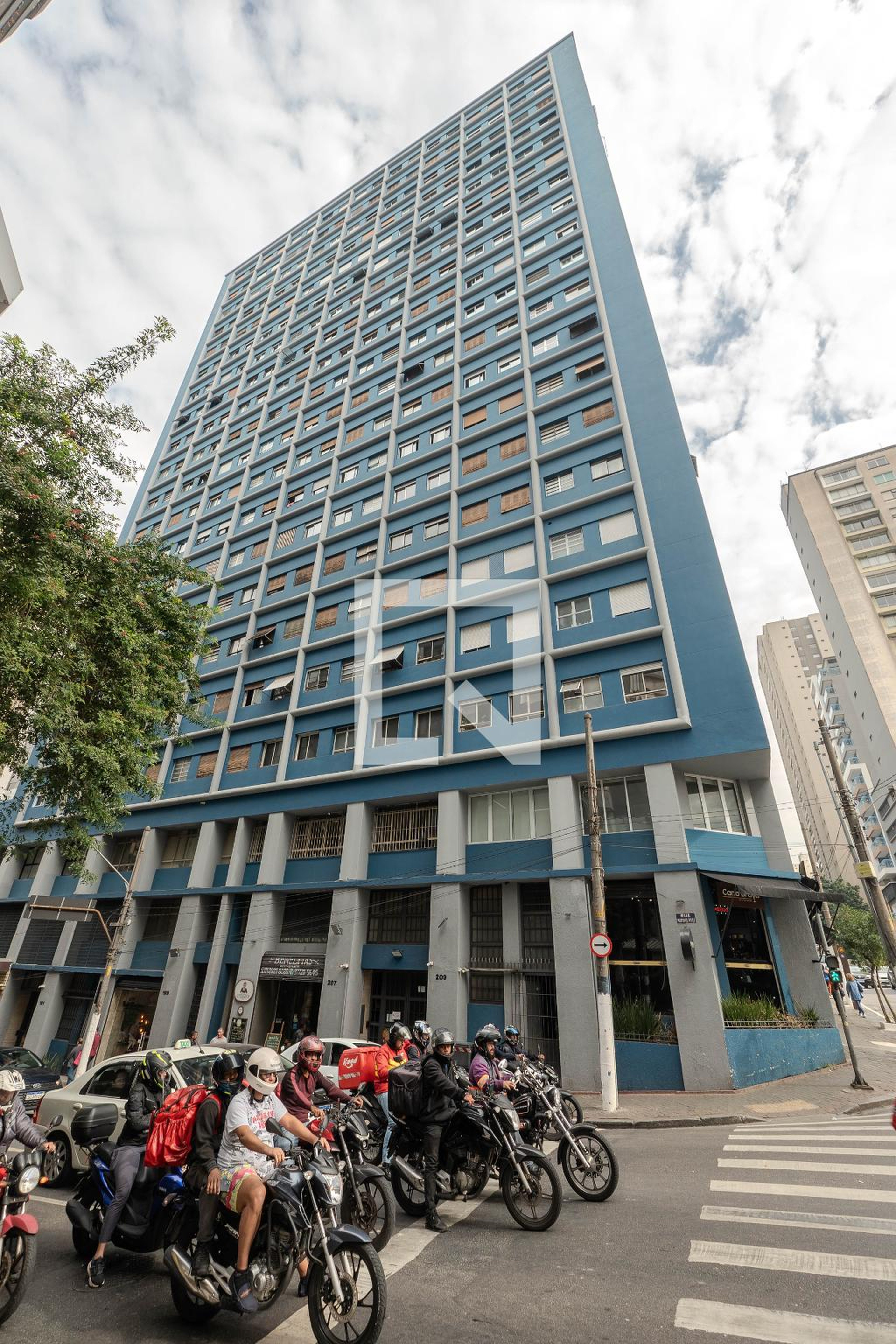 Fachada Condomínio Edifícios Donária e Liberato