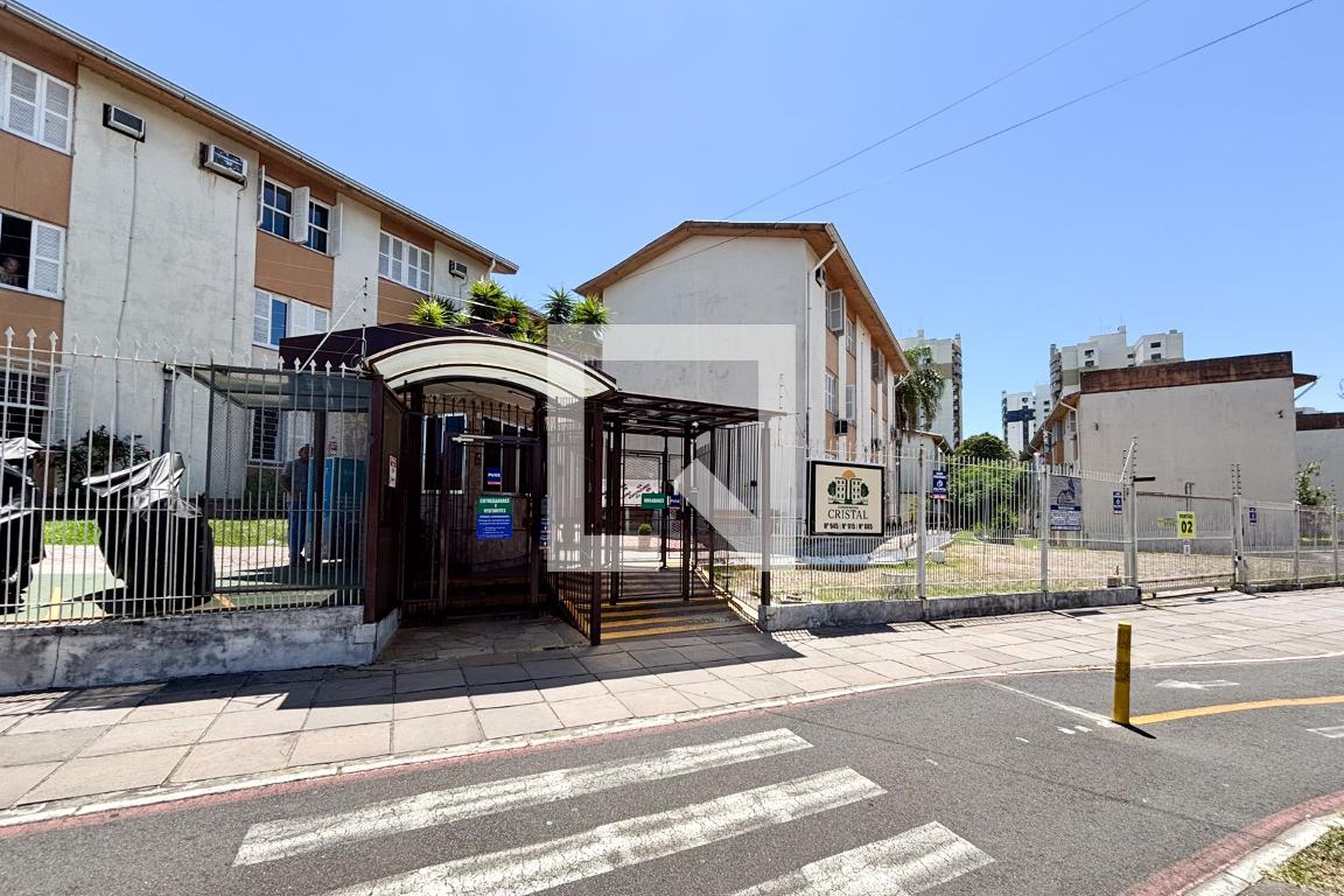 Fachada Residencial Cristal