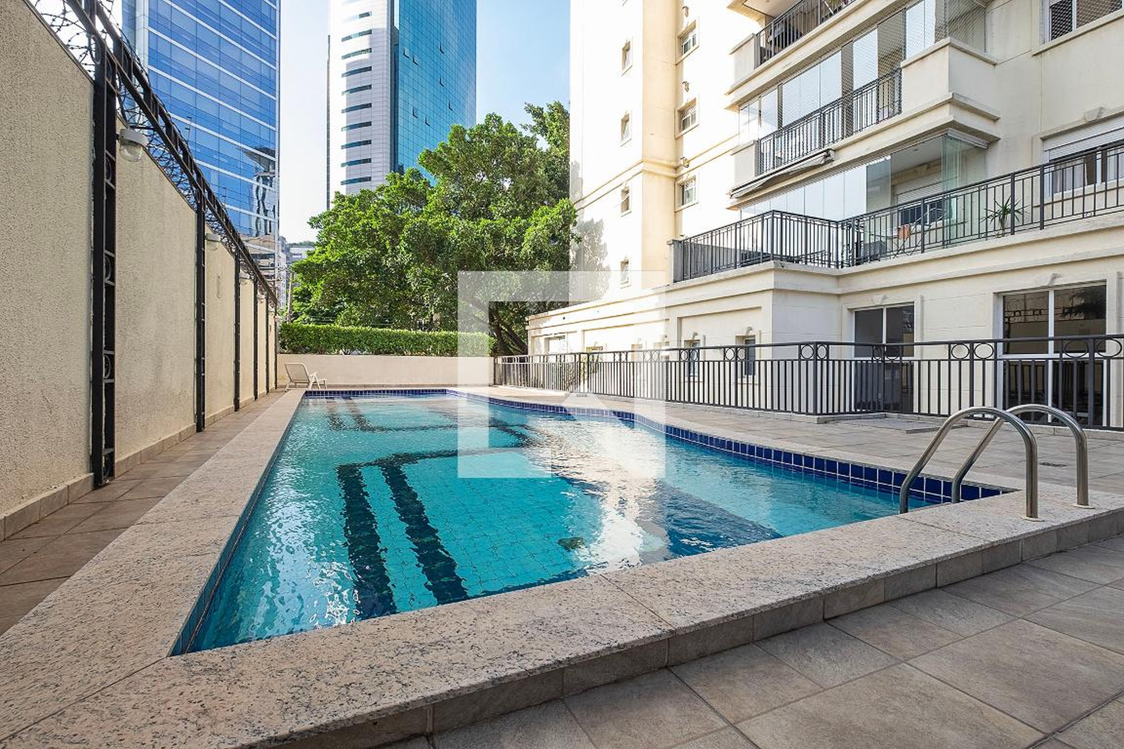 Piscina - Living Garden