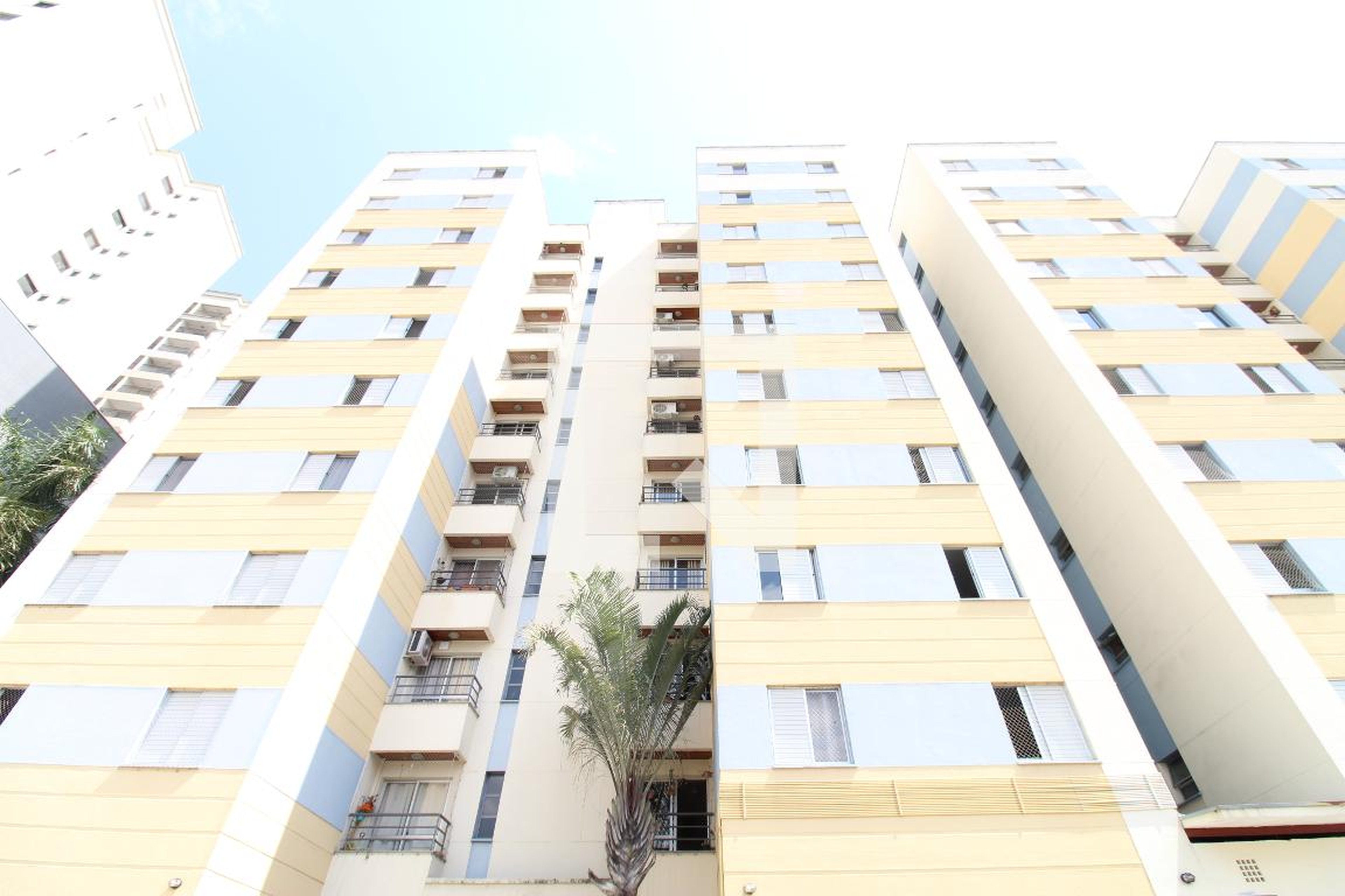 Fachada do Prédio Condomínio Alameda dos Passaros