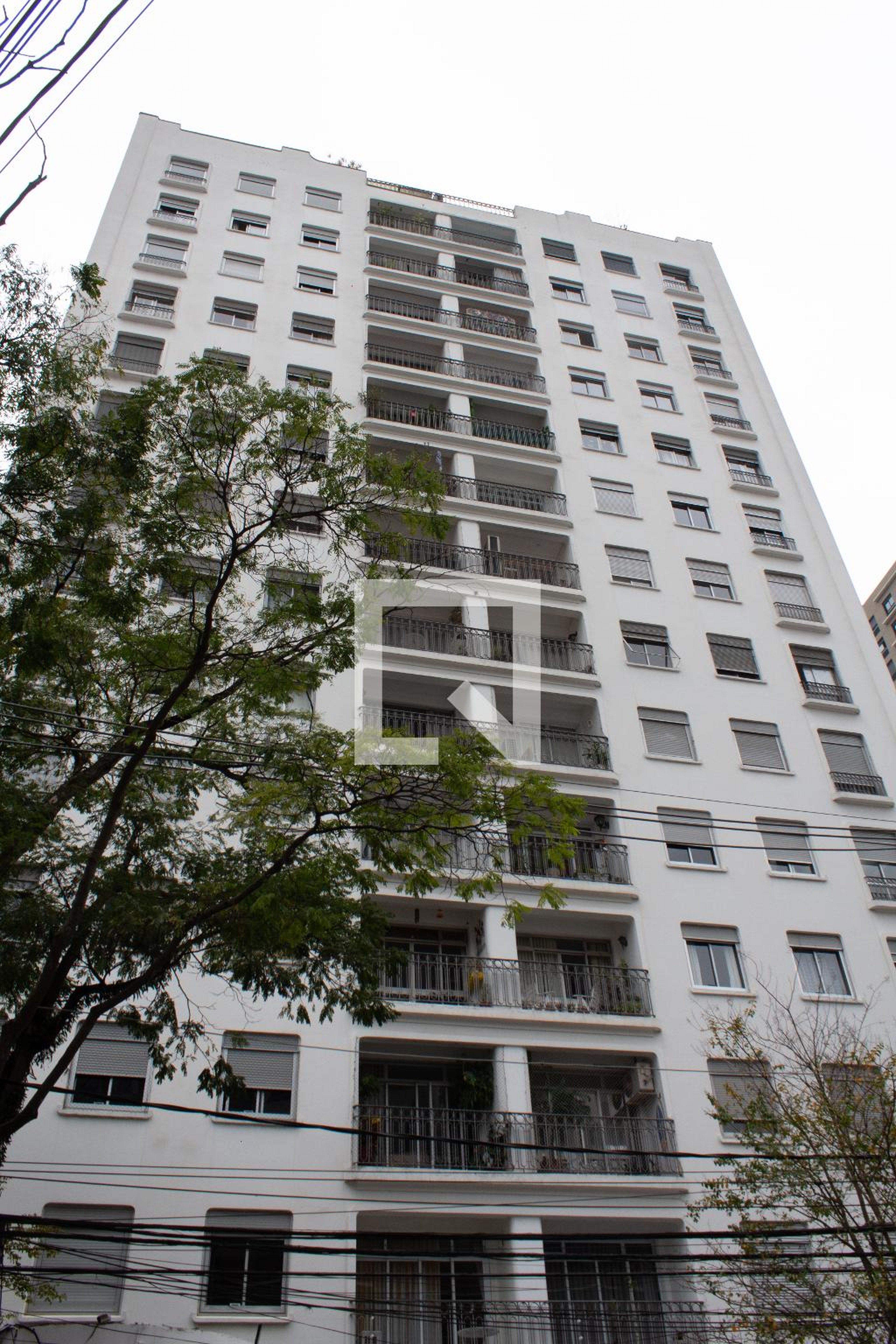 Fachada Edifício Parque Acácias