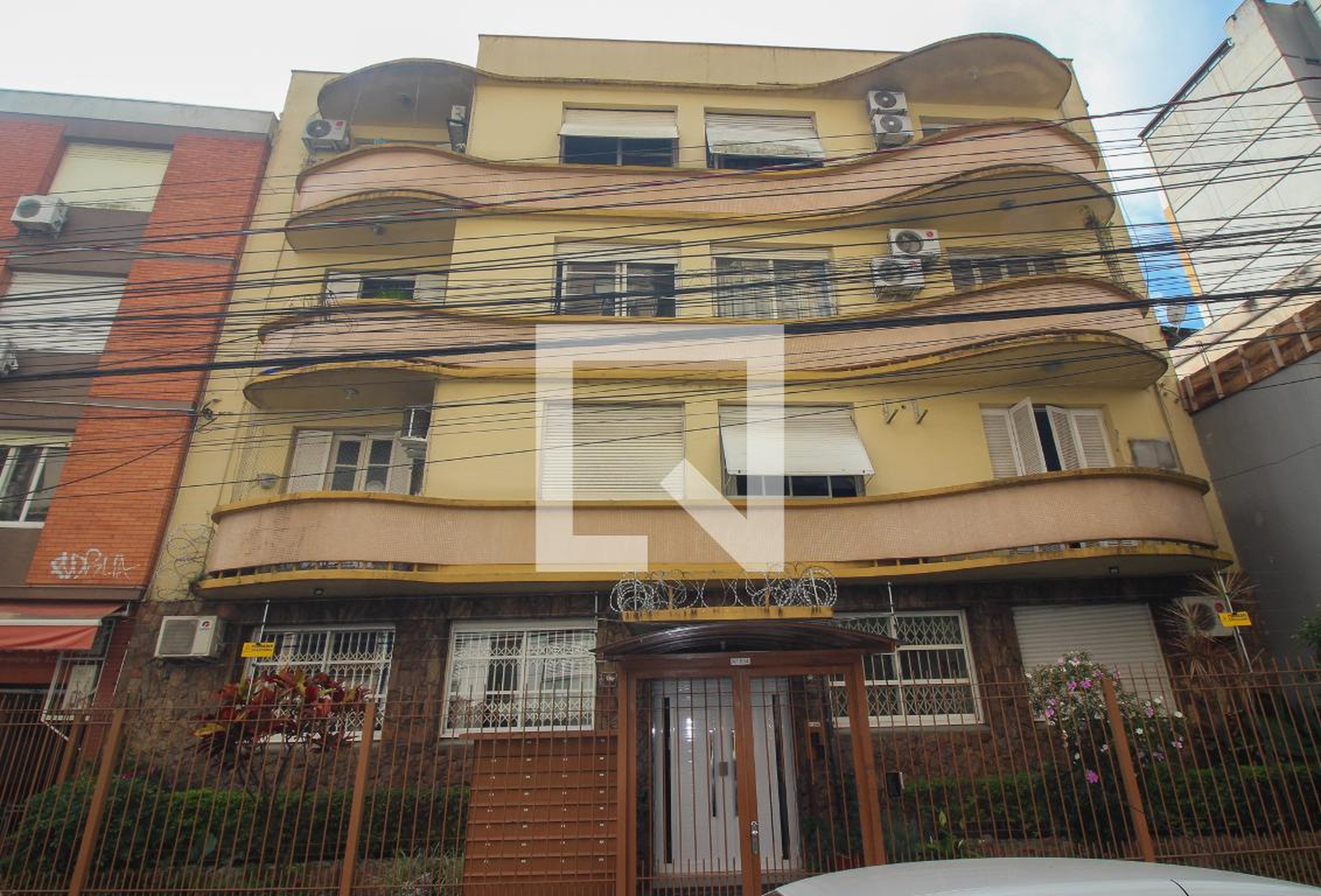 Fachada do Prédio Condomínio Andiara