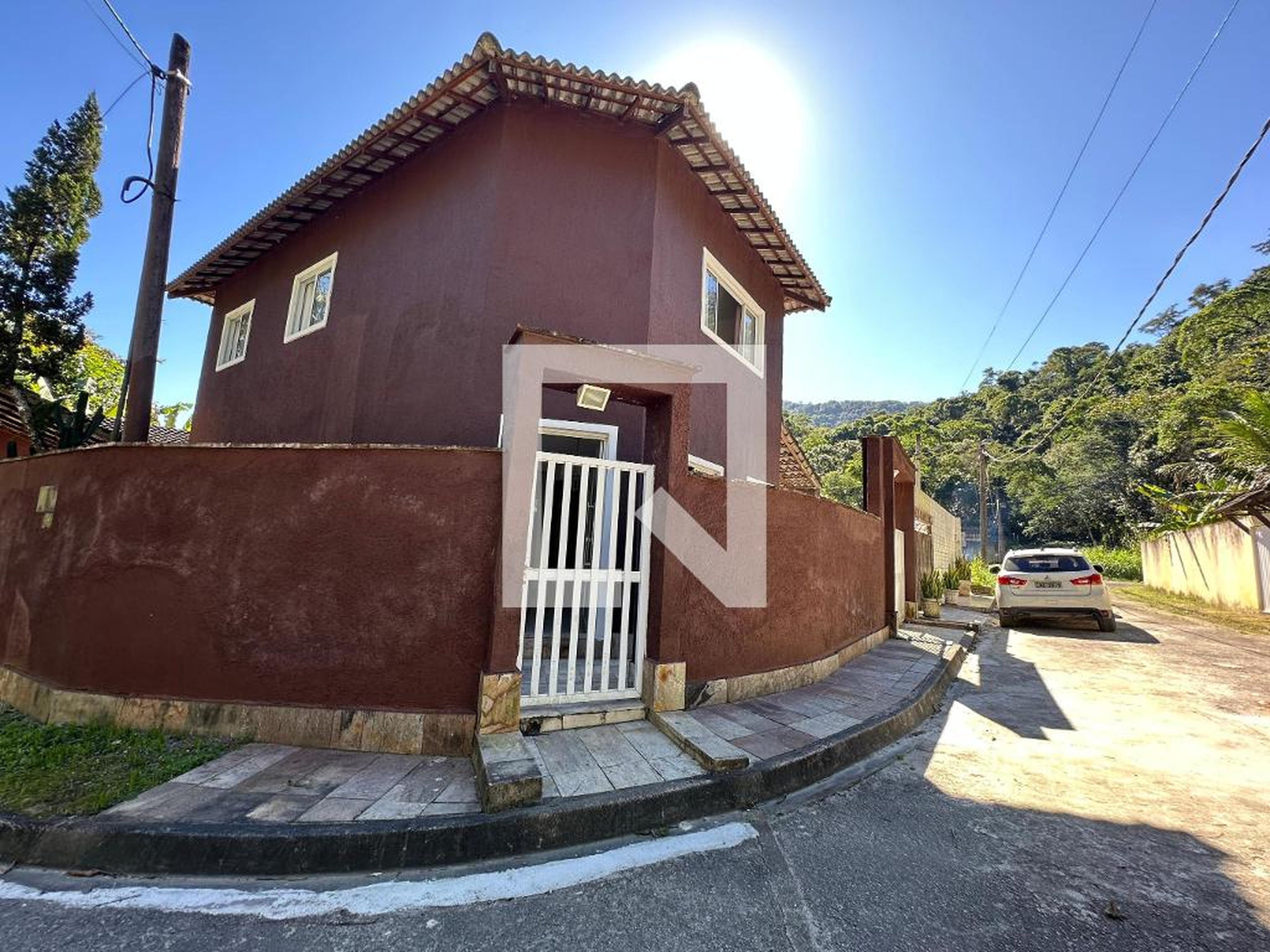 Fachada Condomínio em Estrada da Boca do Mato, 901