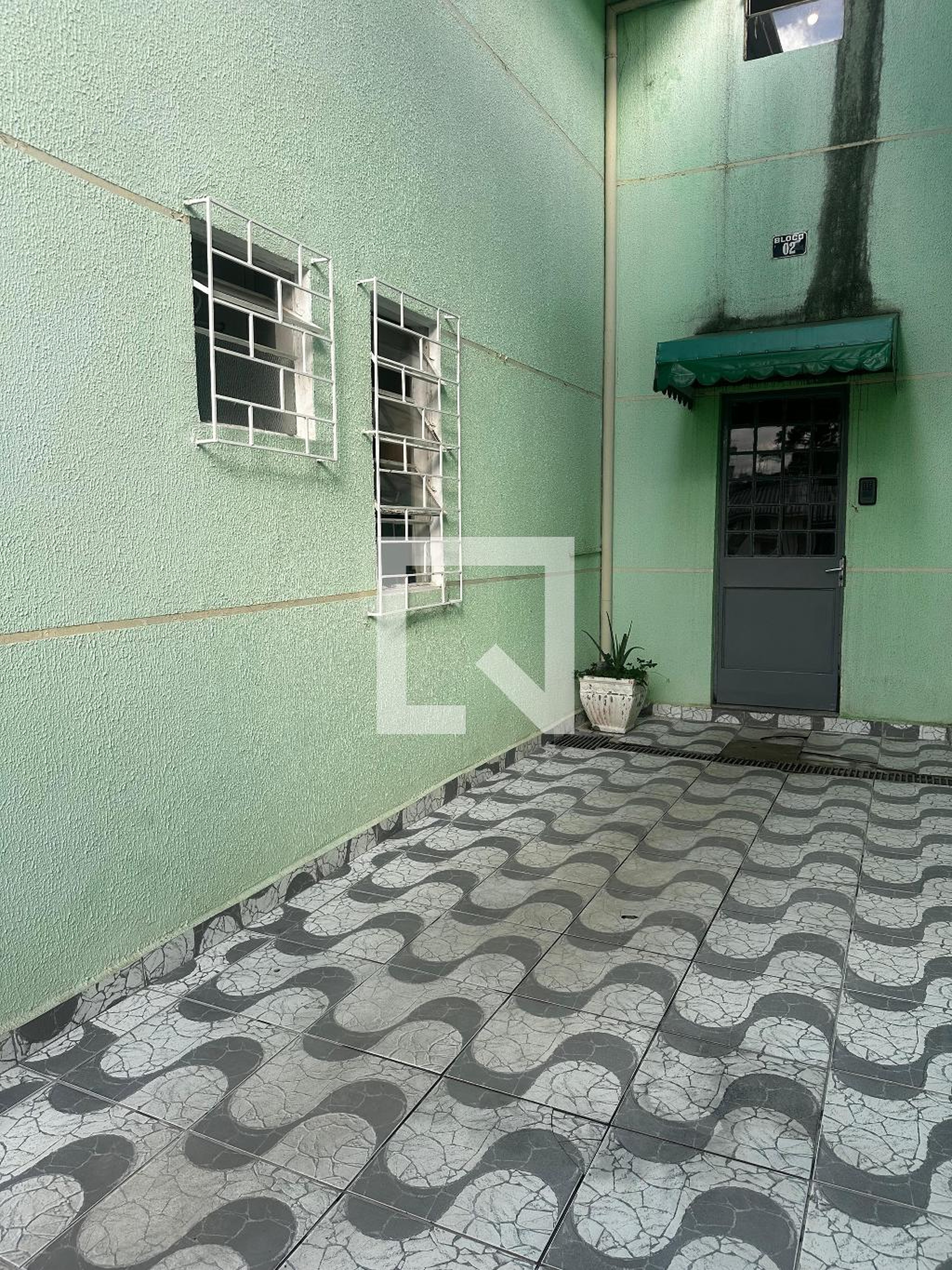 Área externa Condomínio em Rua Herval D'Oeste, 168