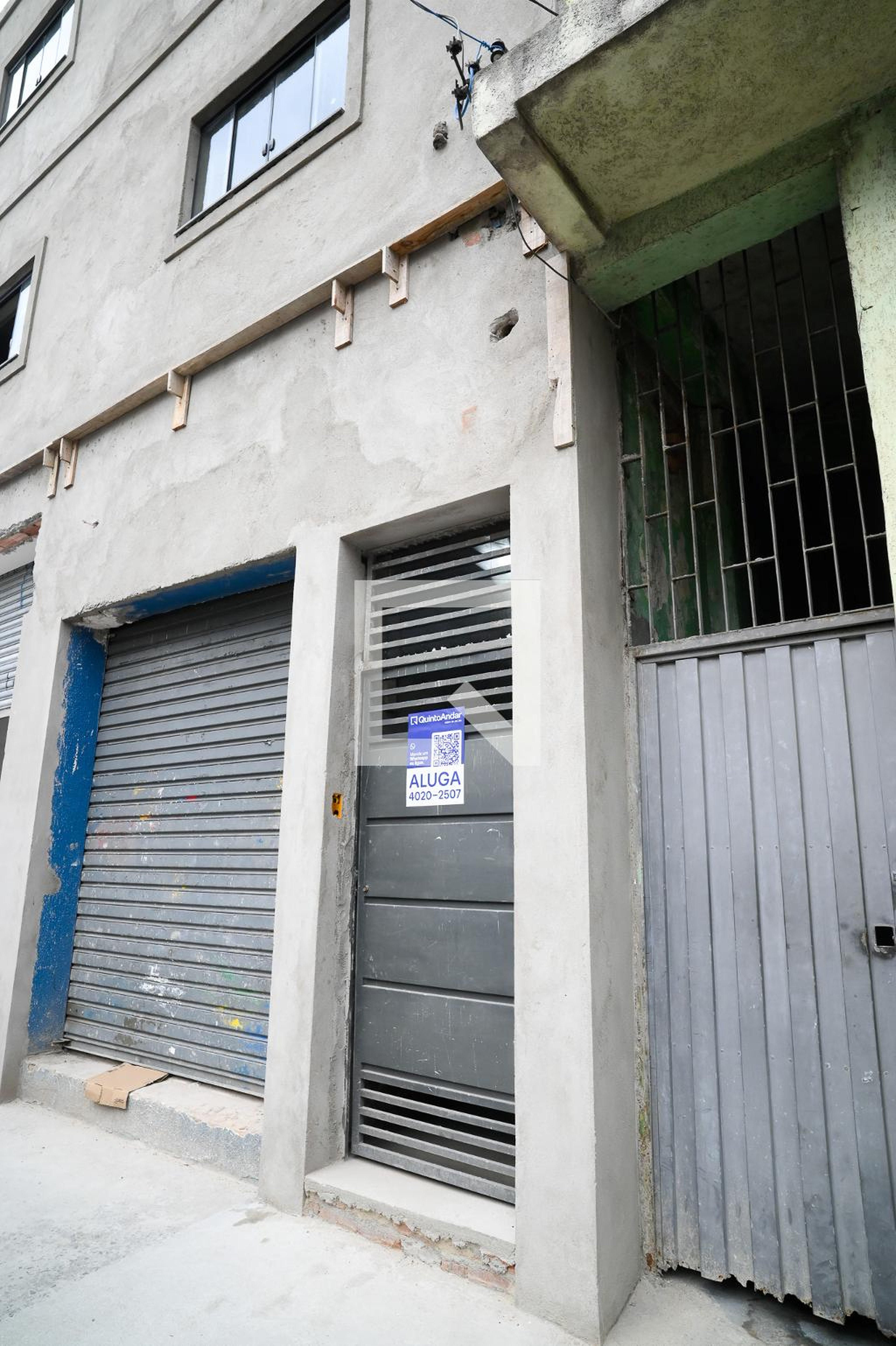 Fachada Condomínio em Rua Alencar Araripe, 1067