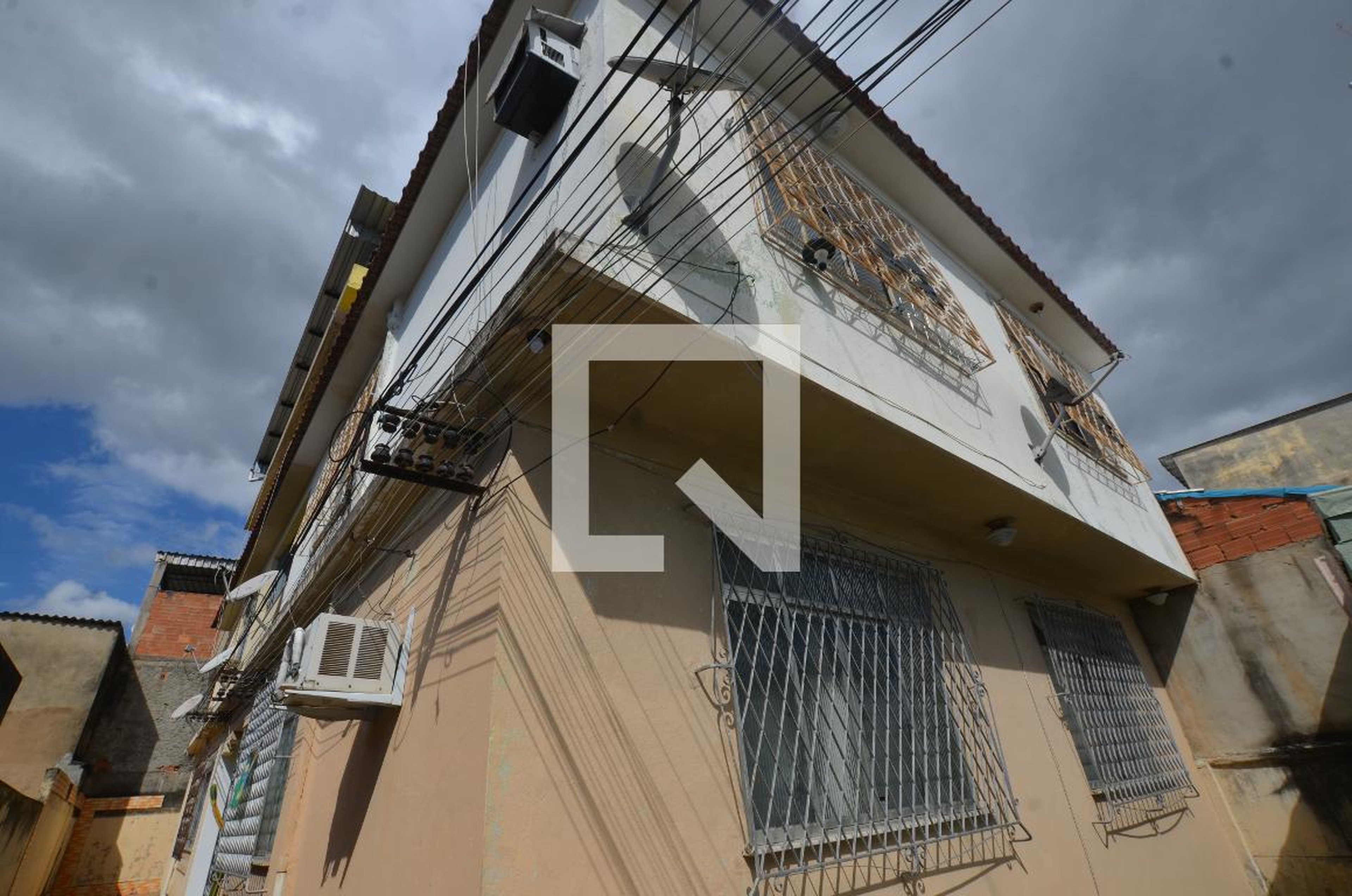 Fachada Condomínio em Rua Caiena, 236