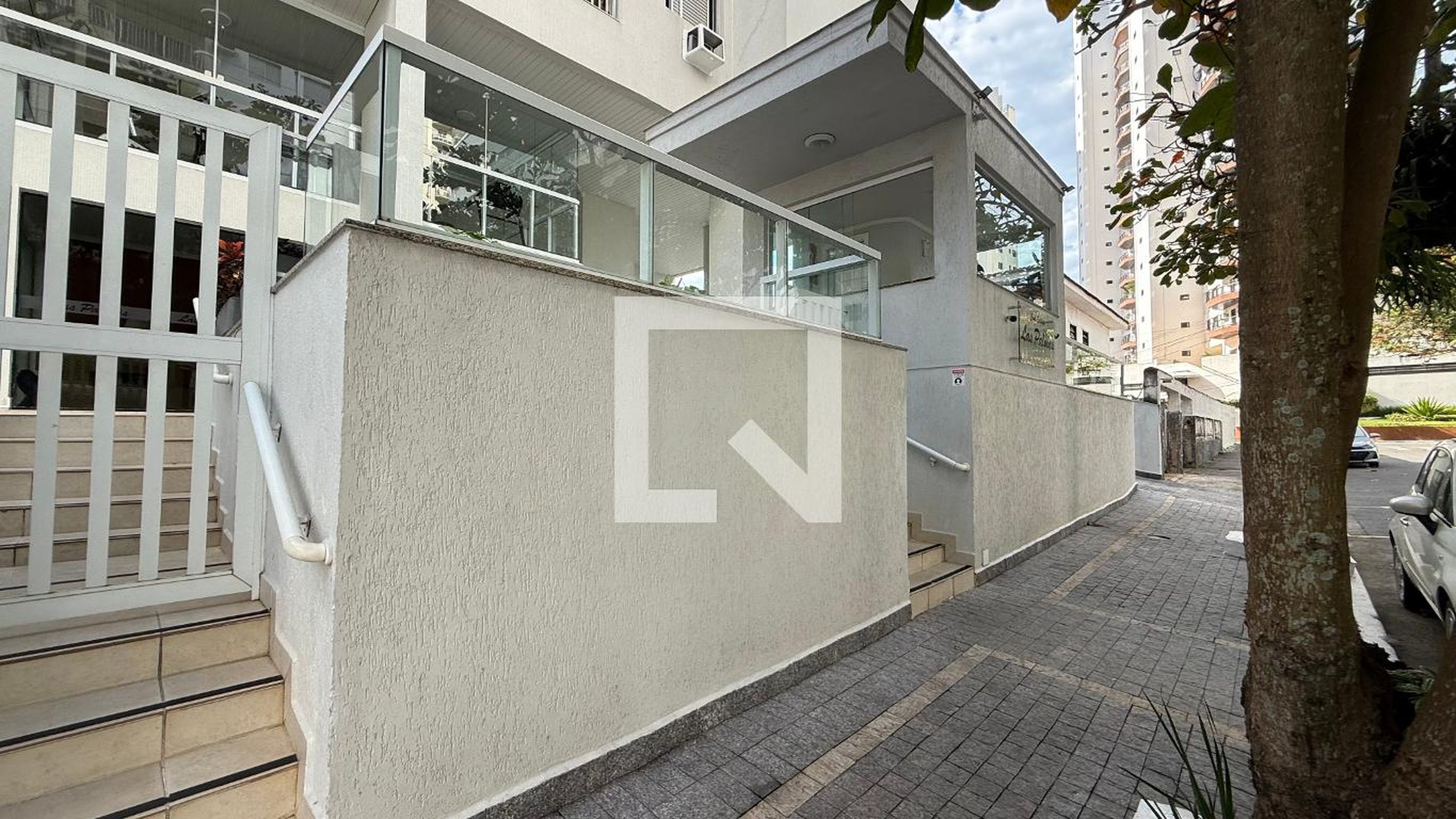 Fachada Condomínio Las Palmas