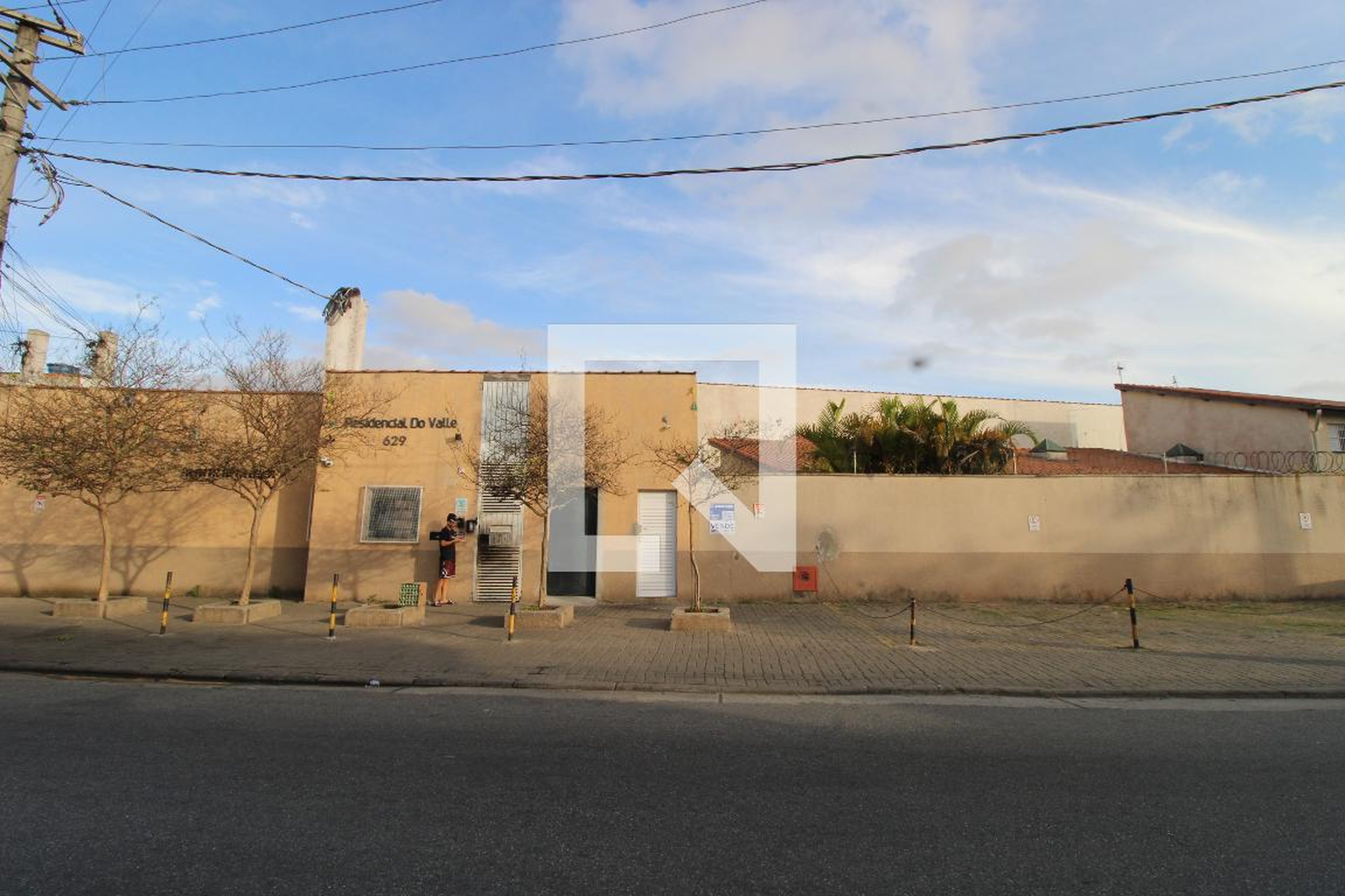 Fachada Condomínio em Rua Manuel Álvares Pimentel, 629