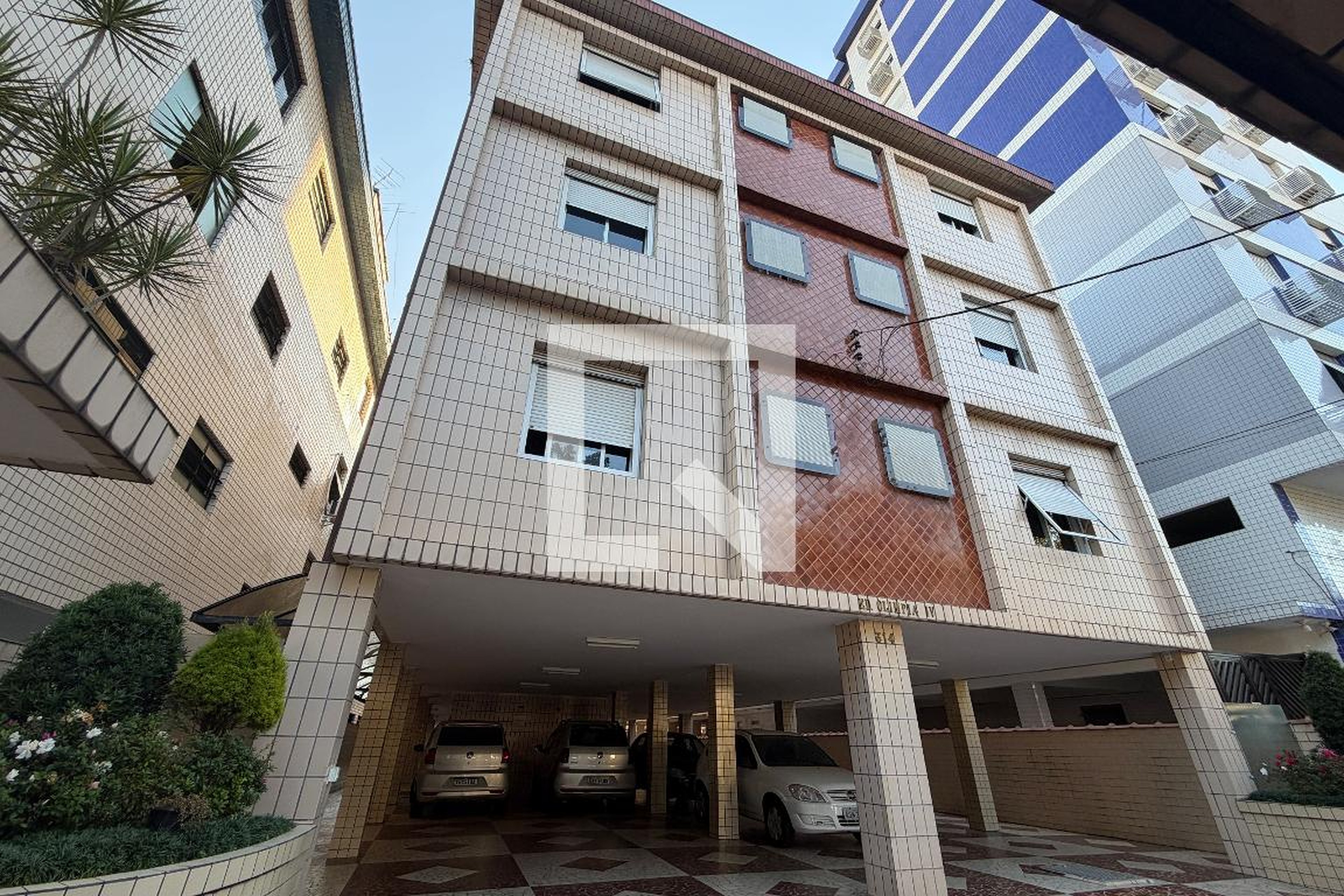 Fachada Condomínio em Avenida Bernardino de Campos, 314
