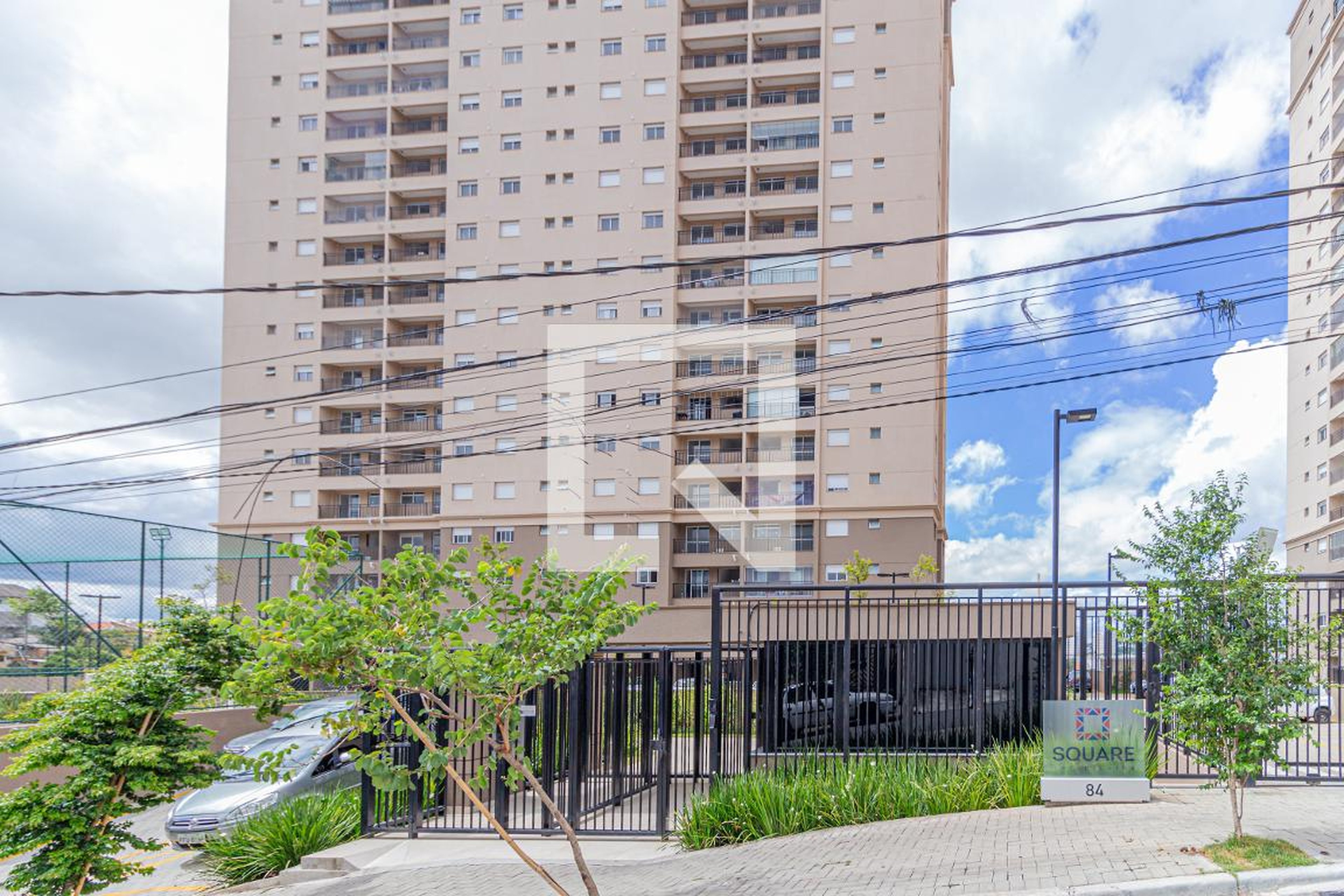 Fachada Residencial Square