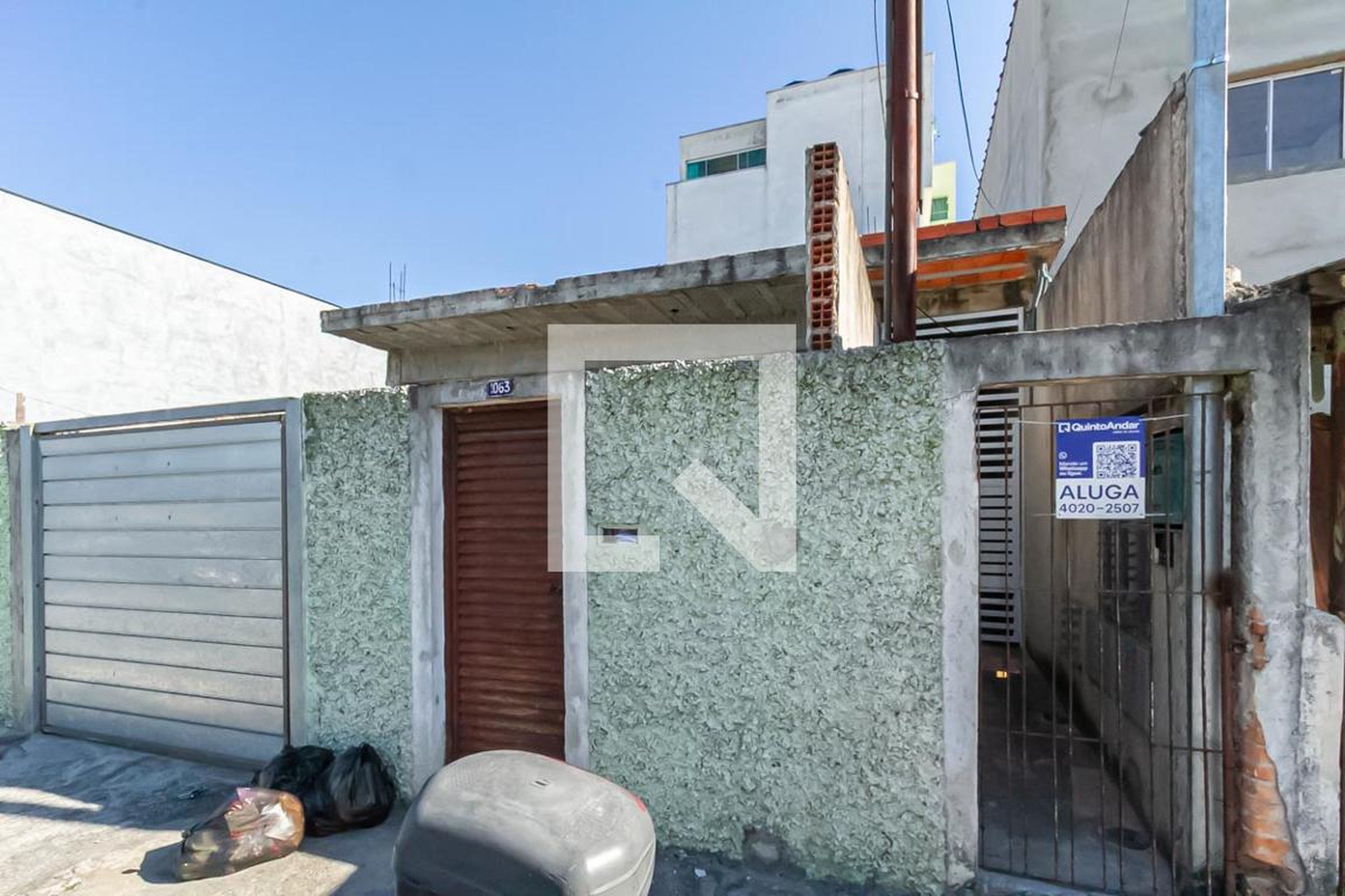 Fachada Condomínio em Rua Itaguassu, 1063