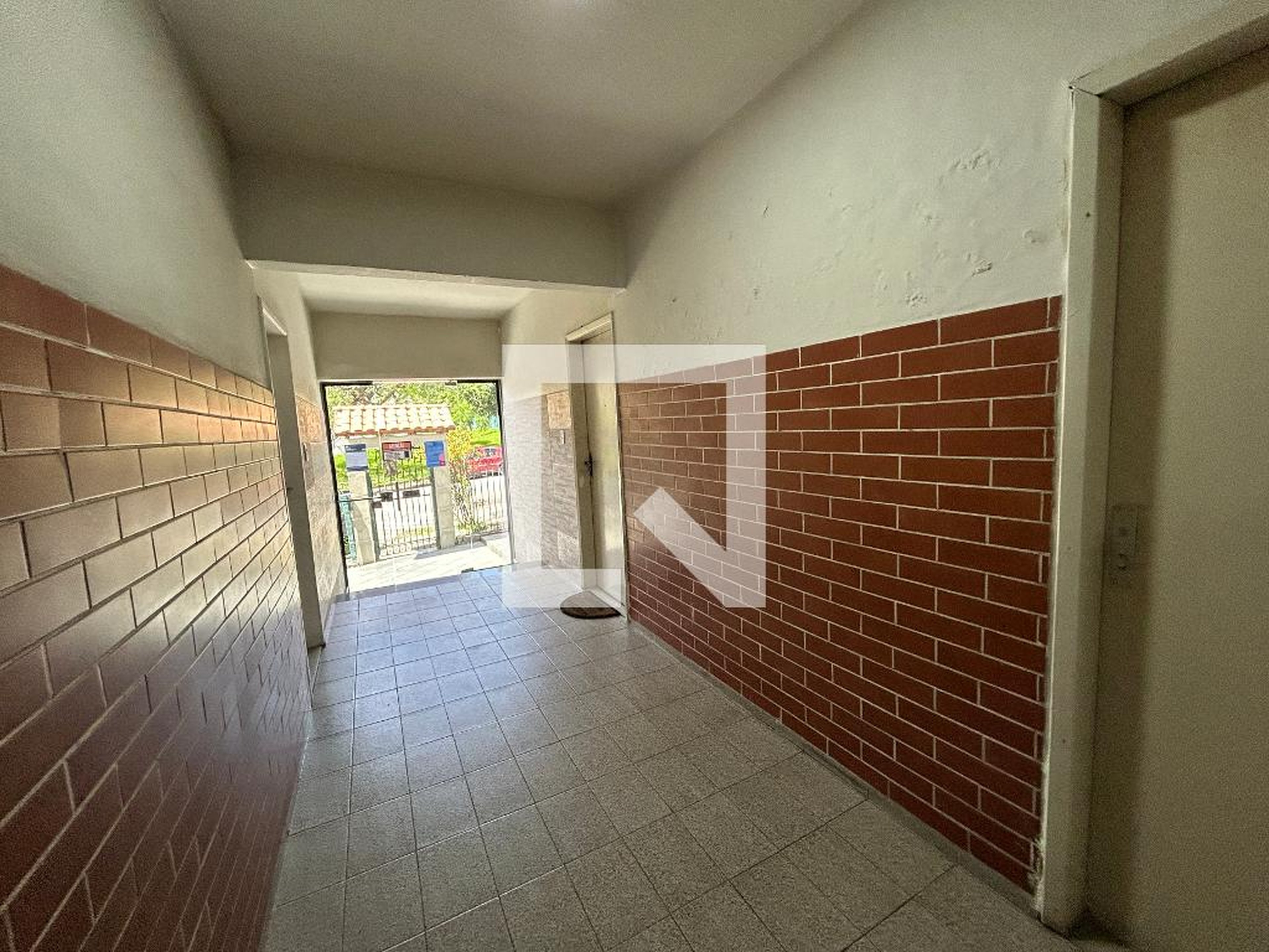 Hall de entrada - Campo dos Afonsos