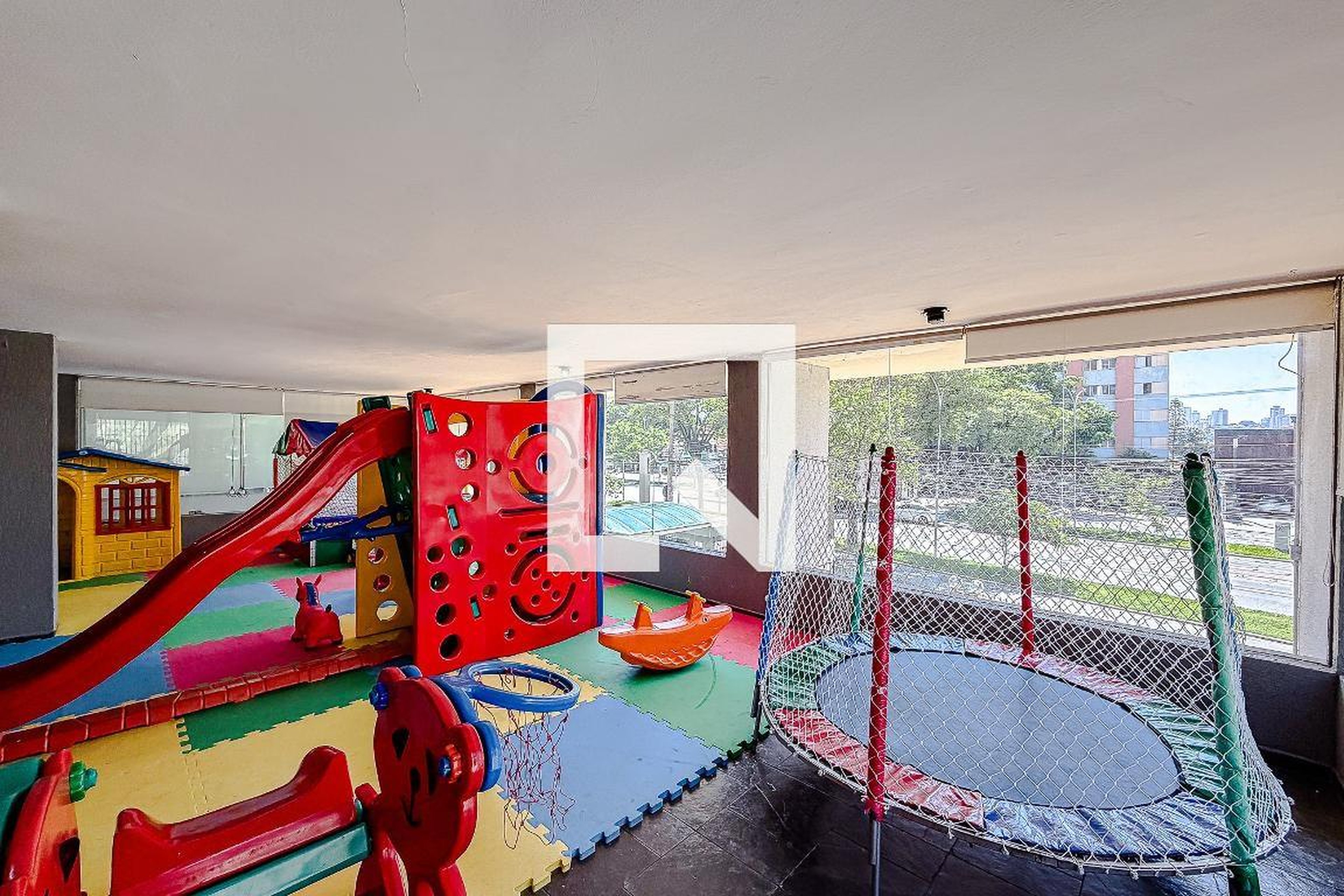 Playground - Edifício Portugal