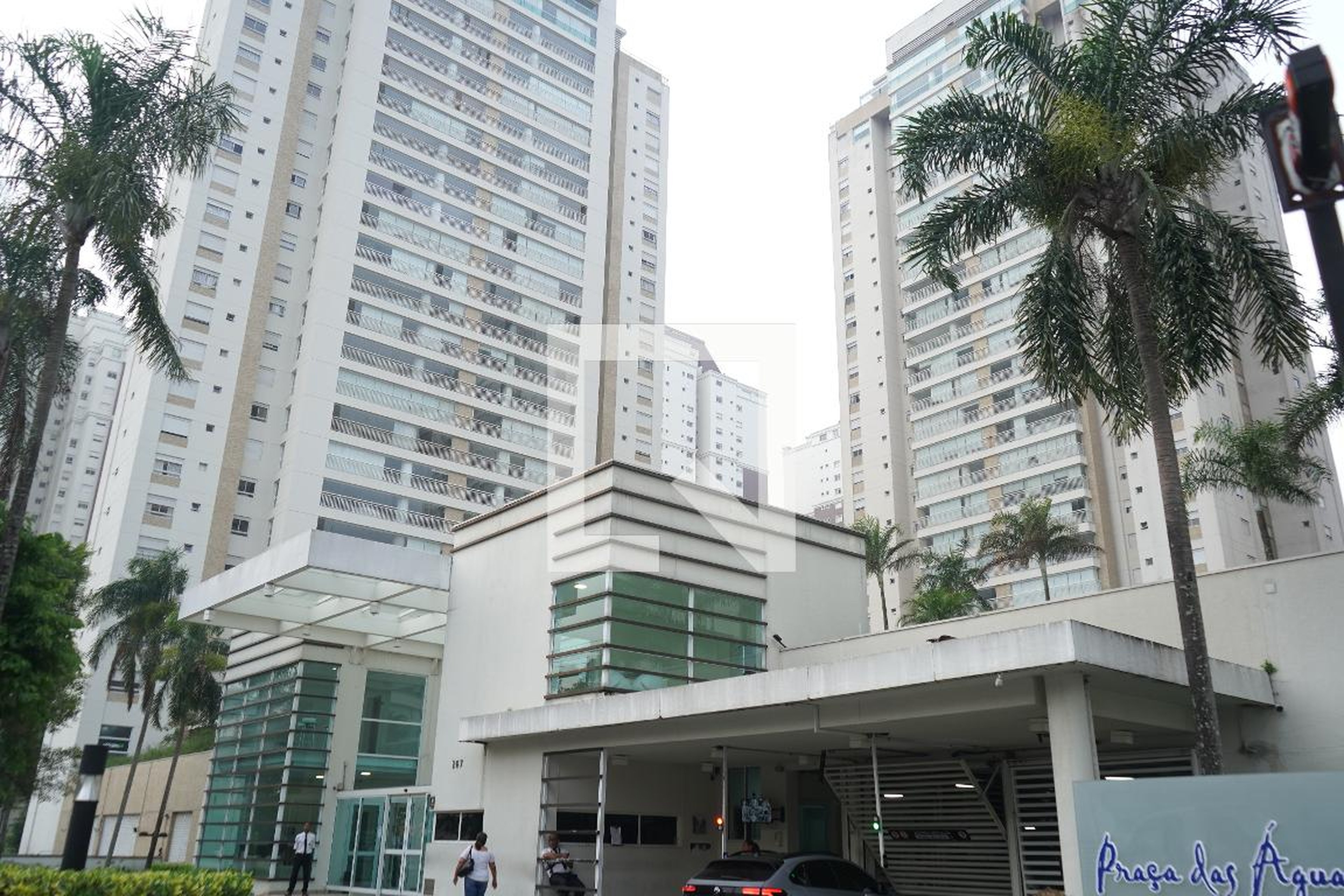 Fachada Condomínio Praça das Águas