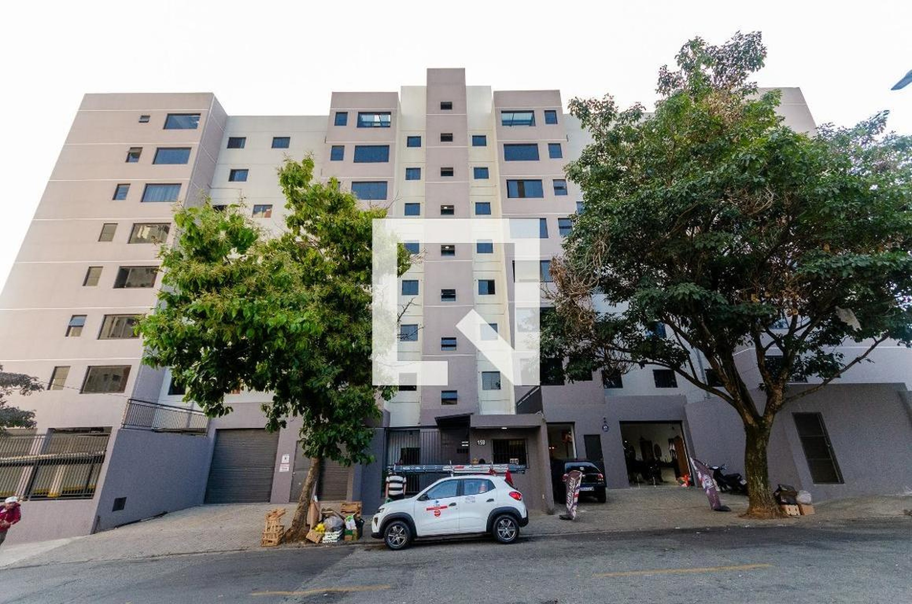 Fachada Condomínio em Rua Guiomar Novaes, 355
