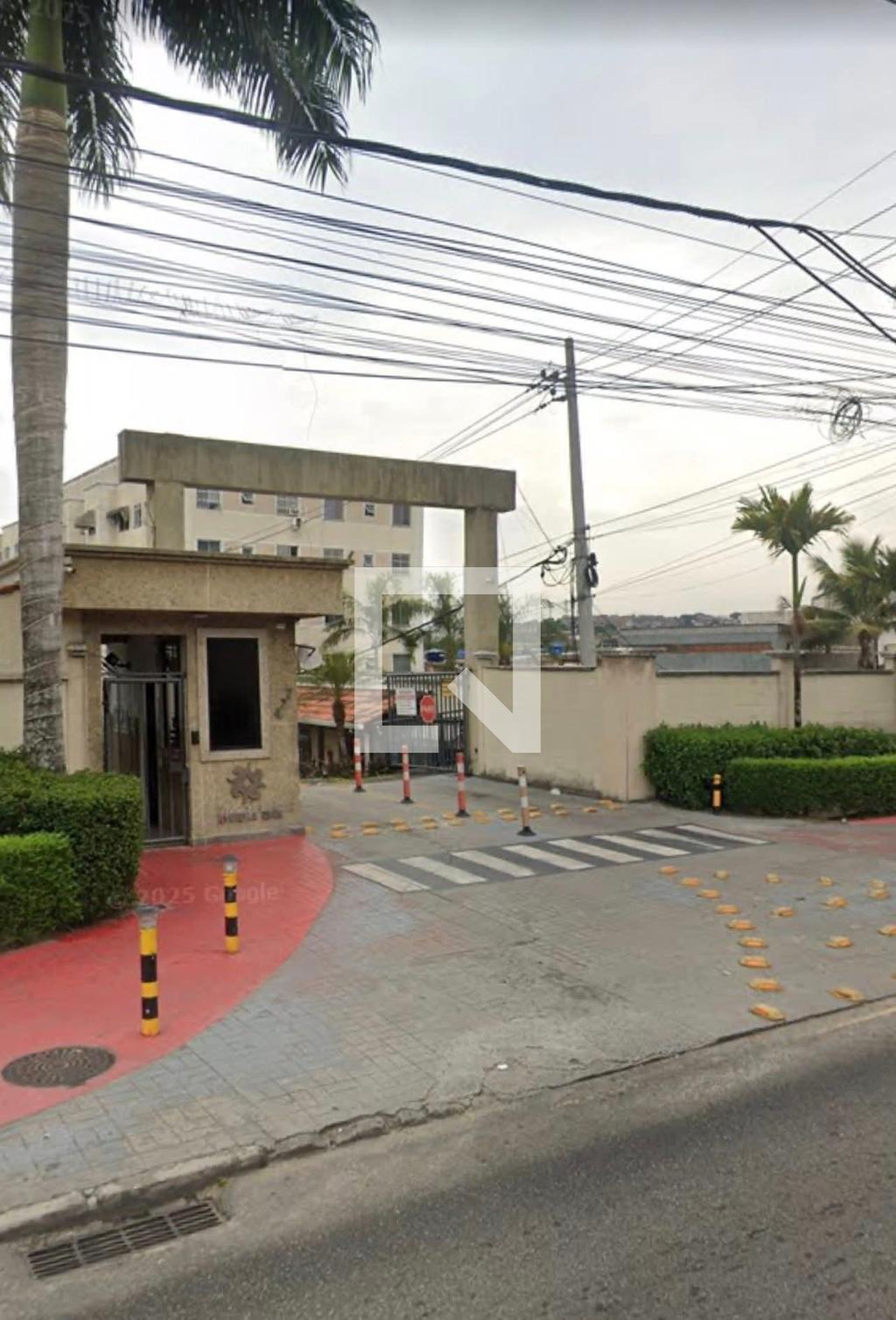Fachada Condomínio em Avenida Chrisóstomo Pimentel de Oliveira, 477
