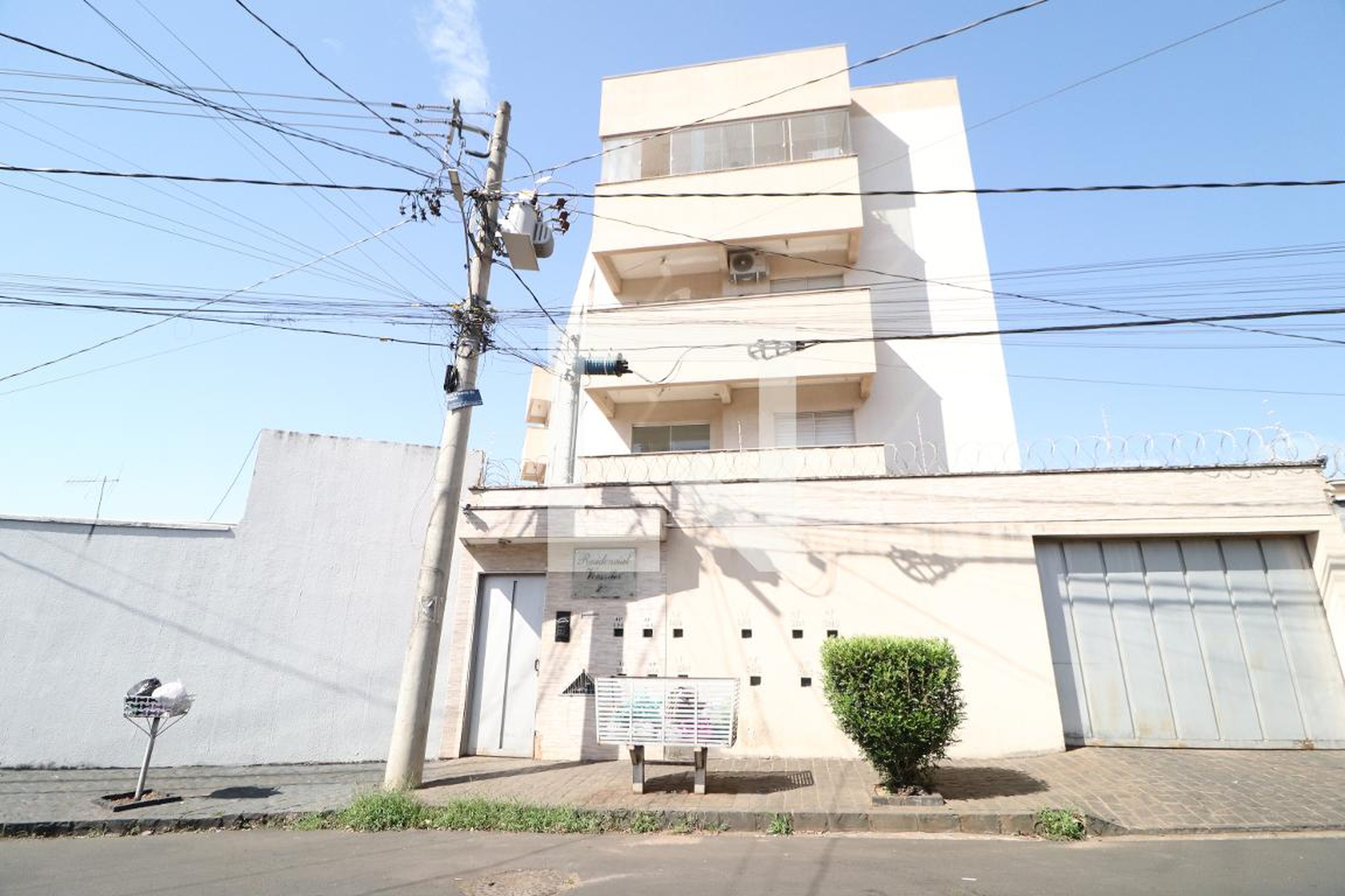 Fachada Residencial Versalles