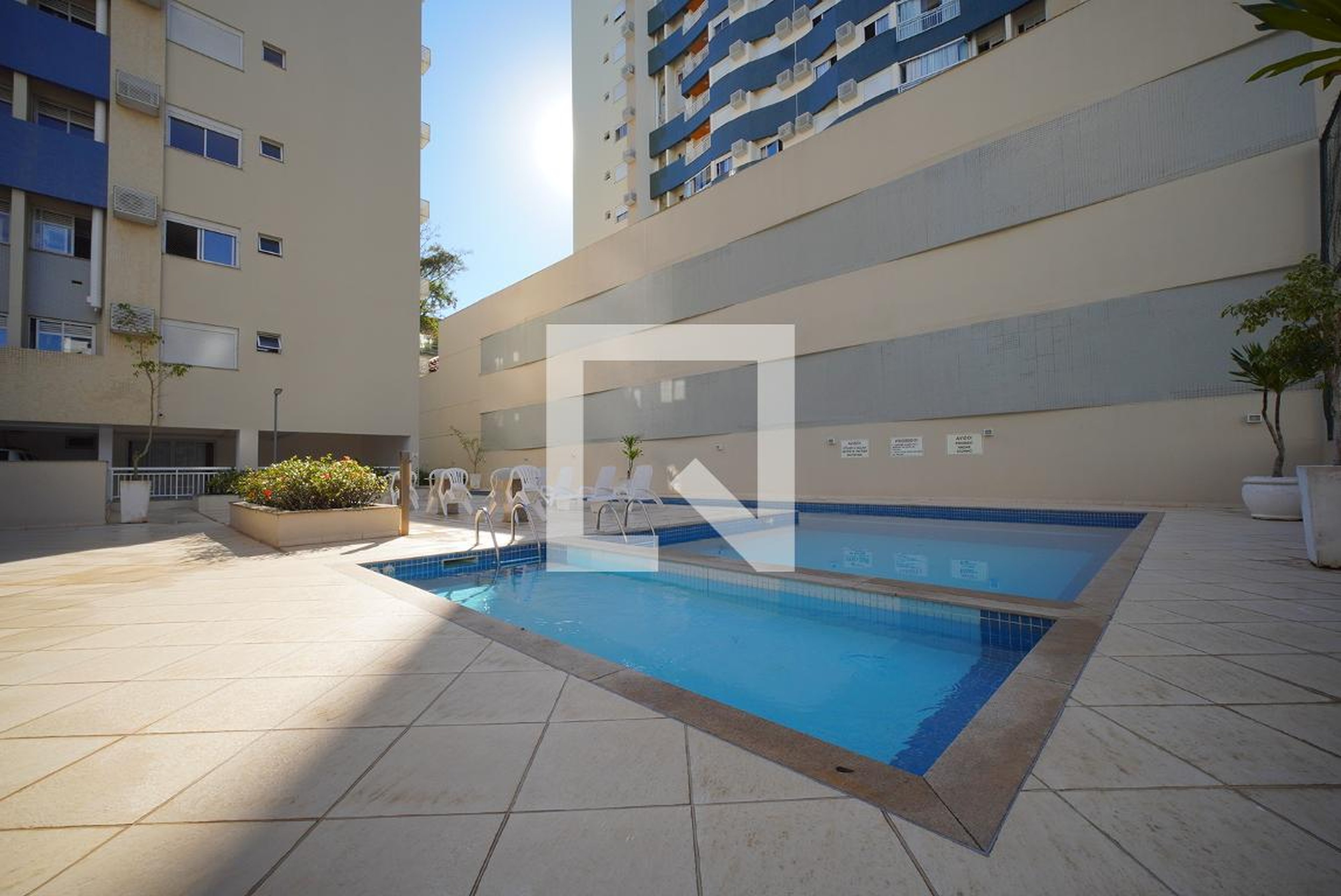 Piscina - Metropolitan Park