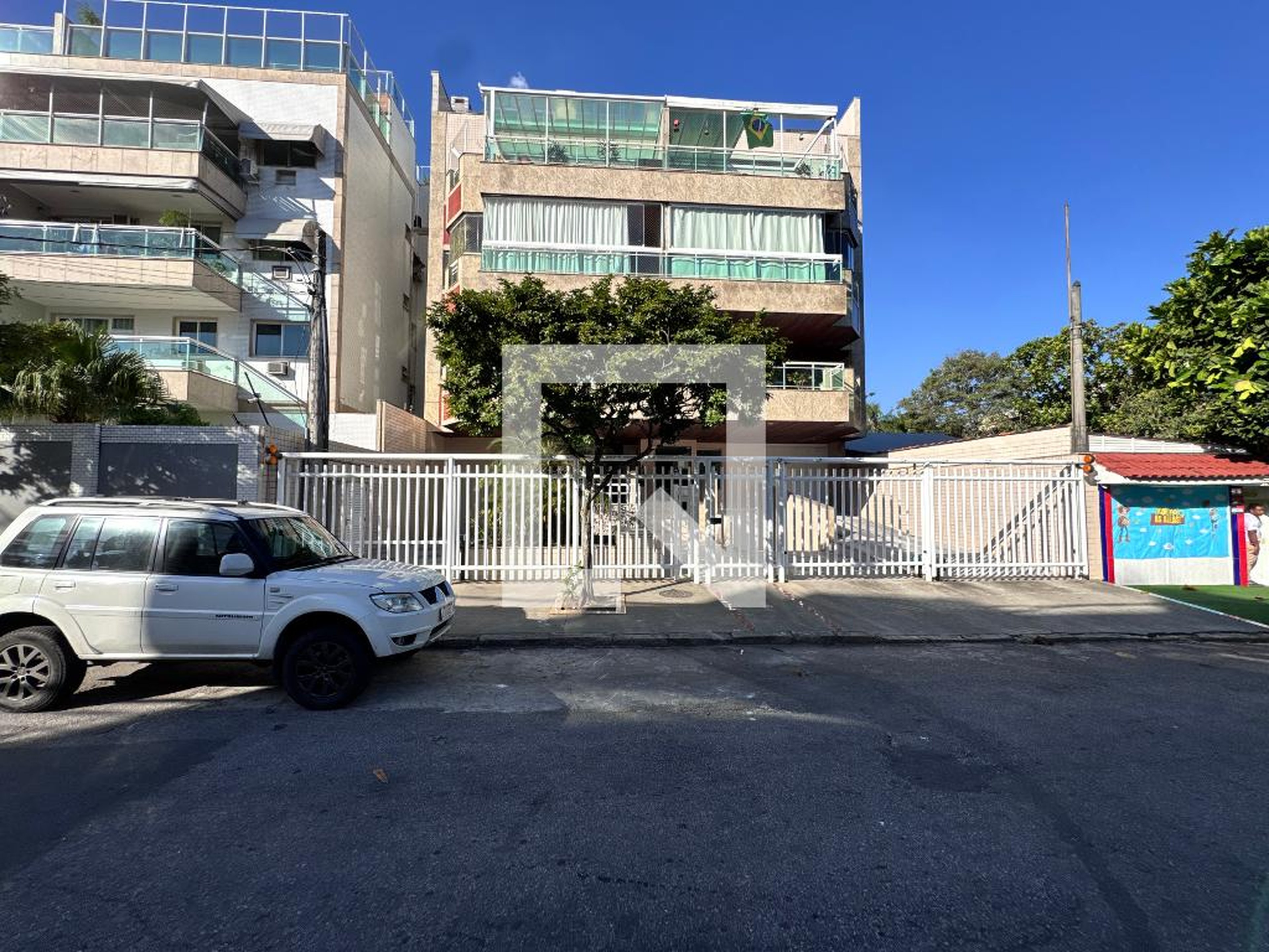 Fachada Edifício Professor Nogueira