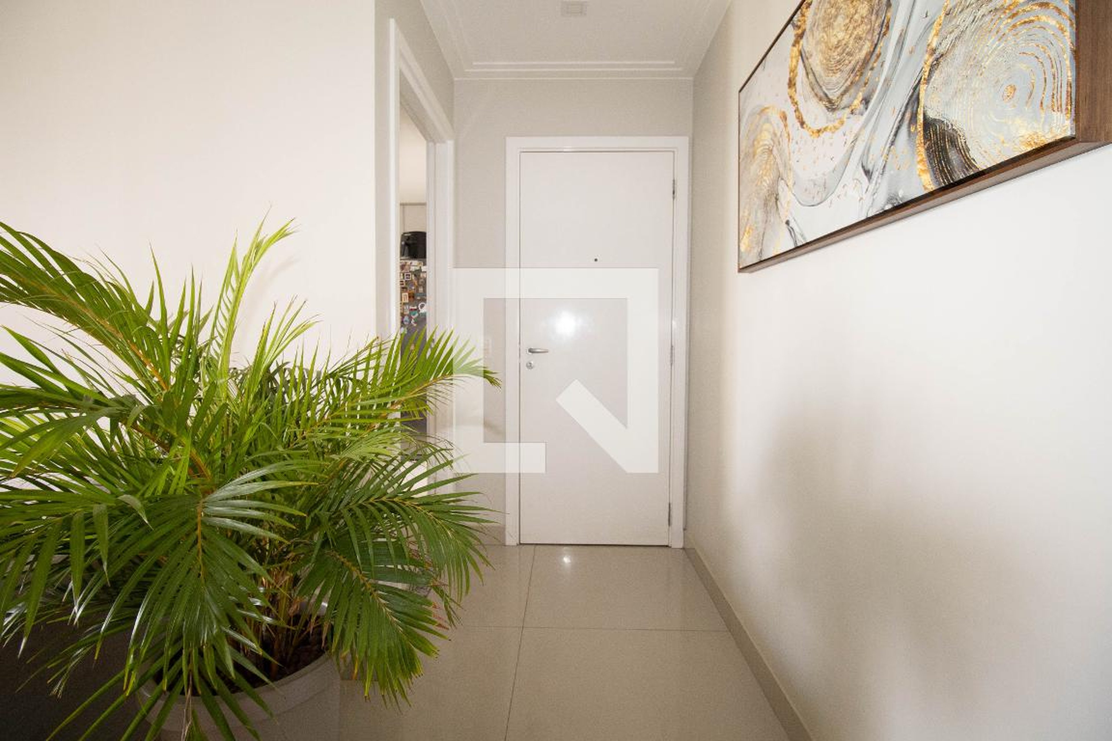 Hall - Via Paradiso