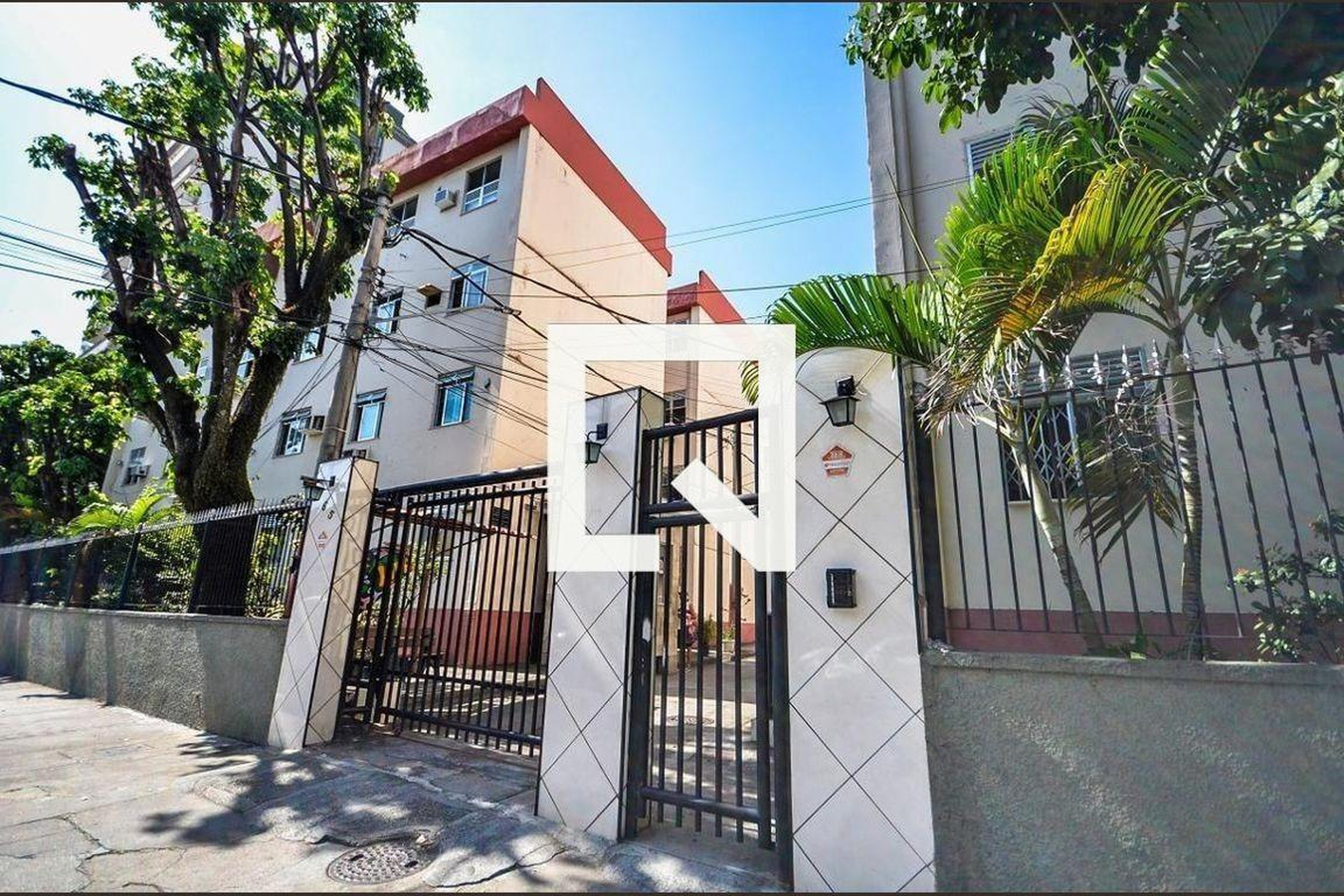 Fachada Residencial Salvador de Sá
