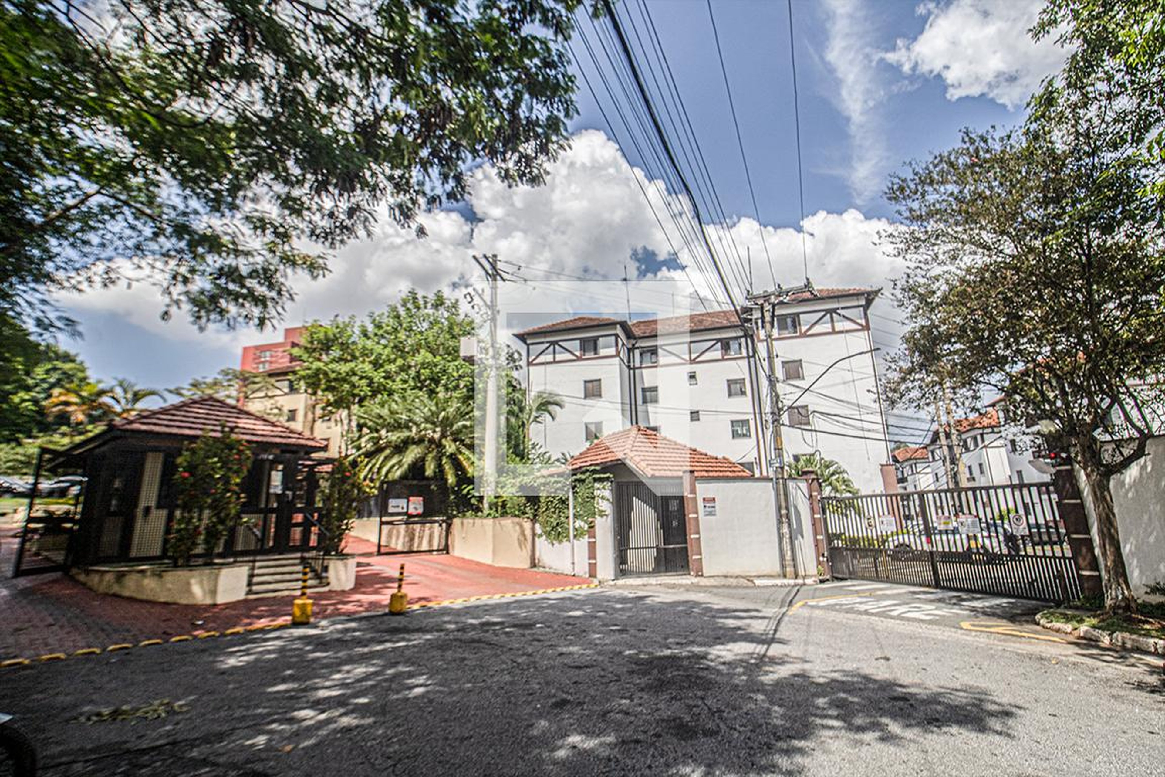 fachada Condomínio Vila Suiça III -A