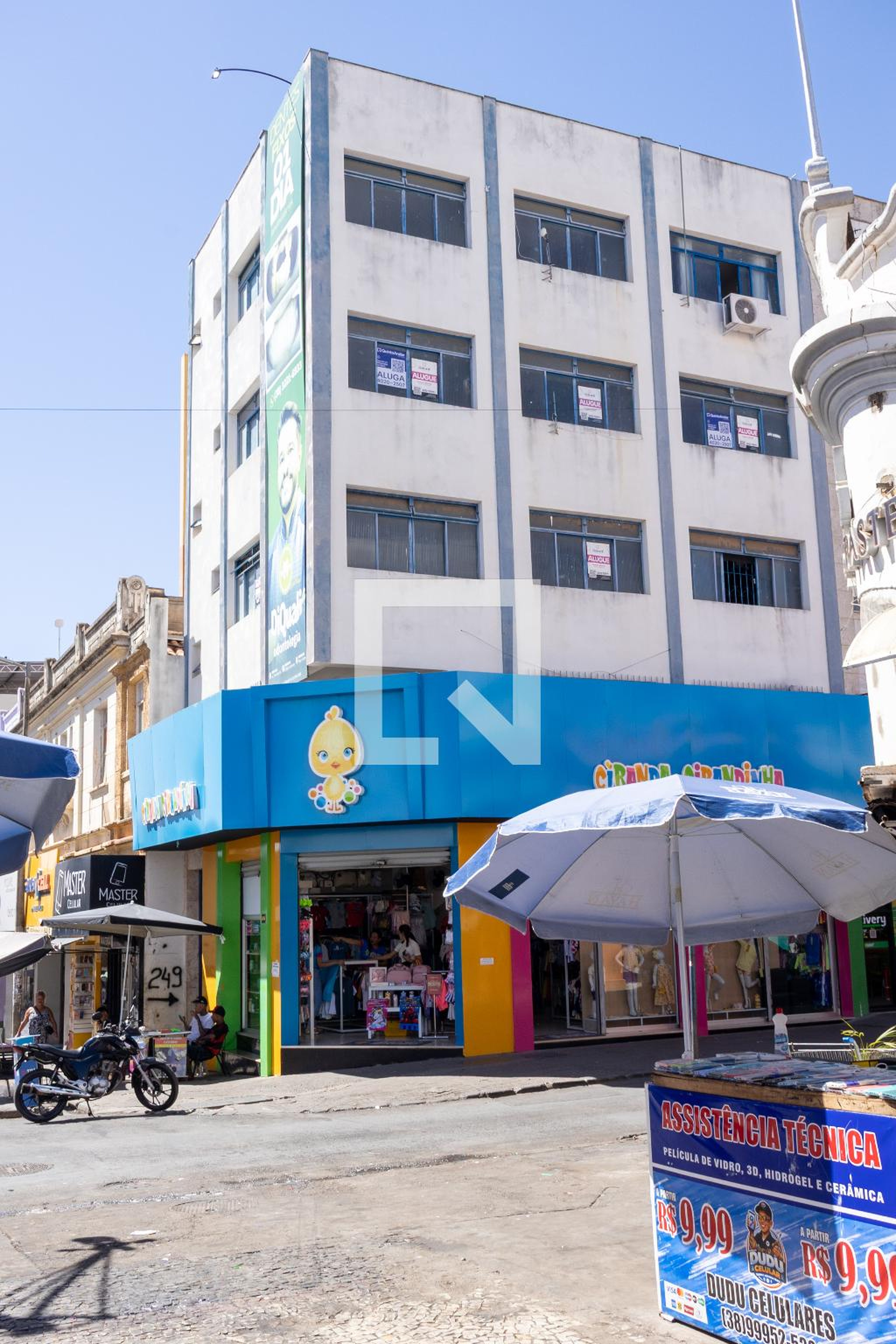 Fachada do Prédio Condomínio em Rua São Francisco, 249