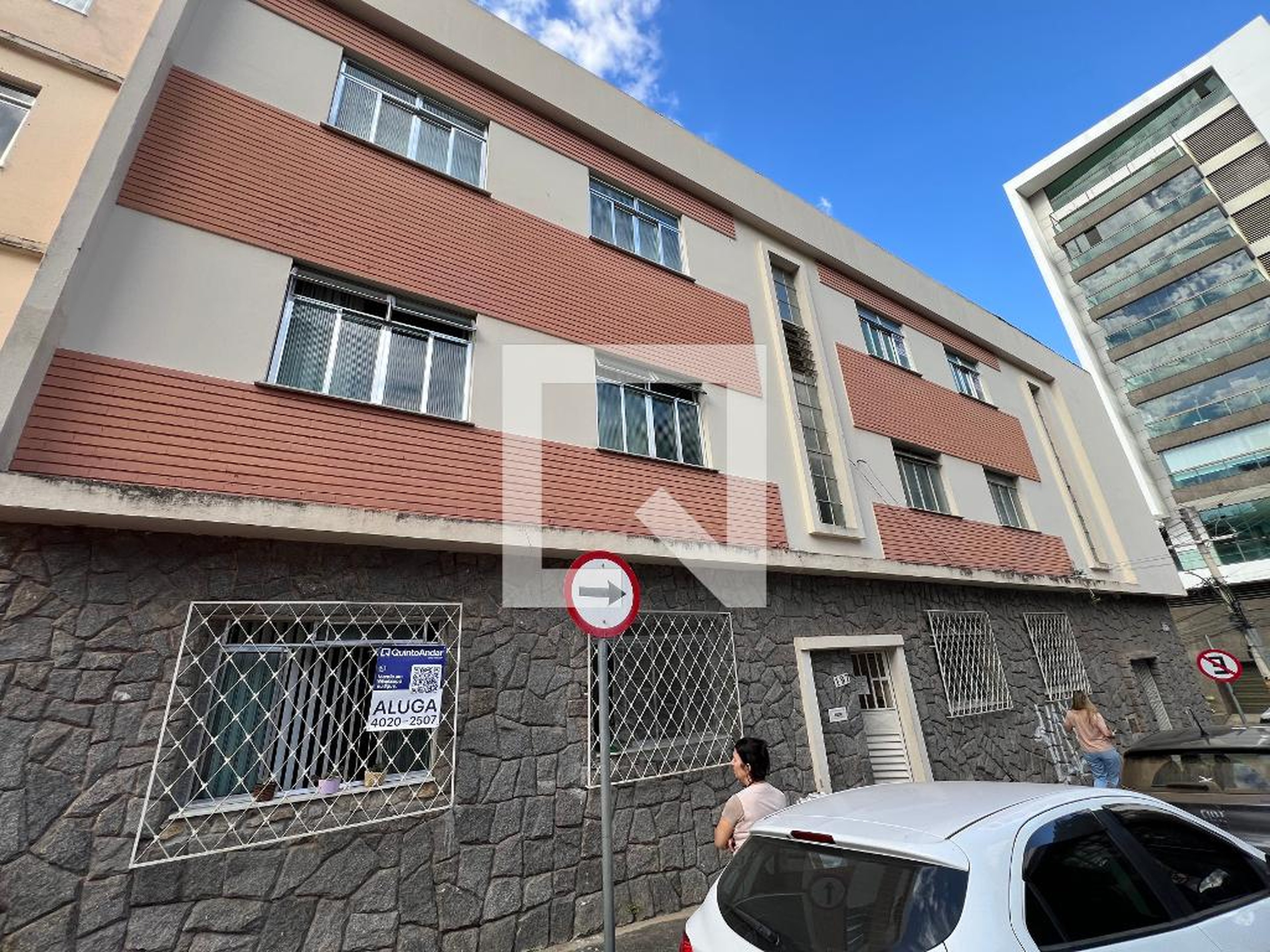 Fachada do Prédio Condomínio em Rua Francisco Vale, 197