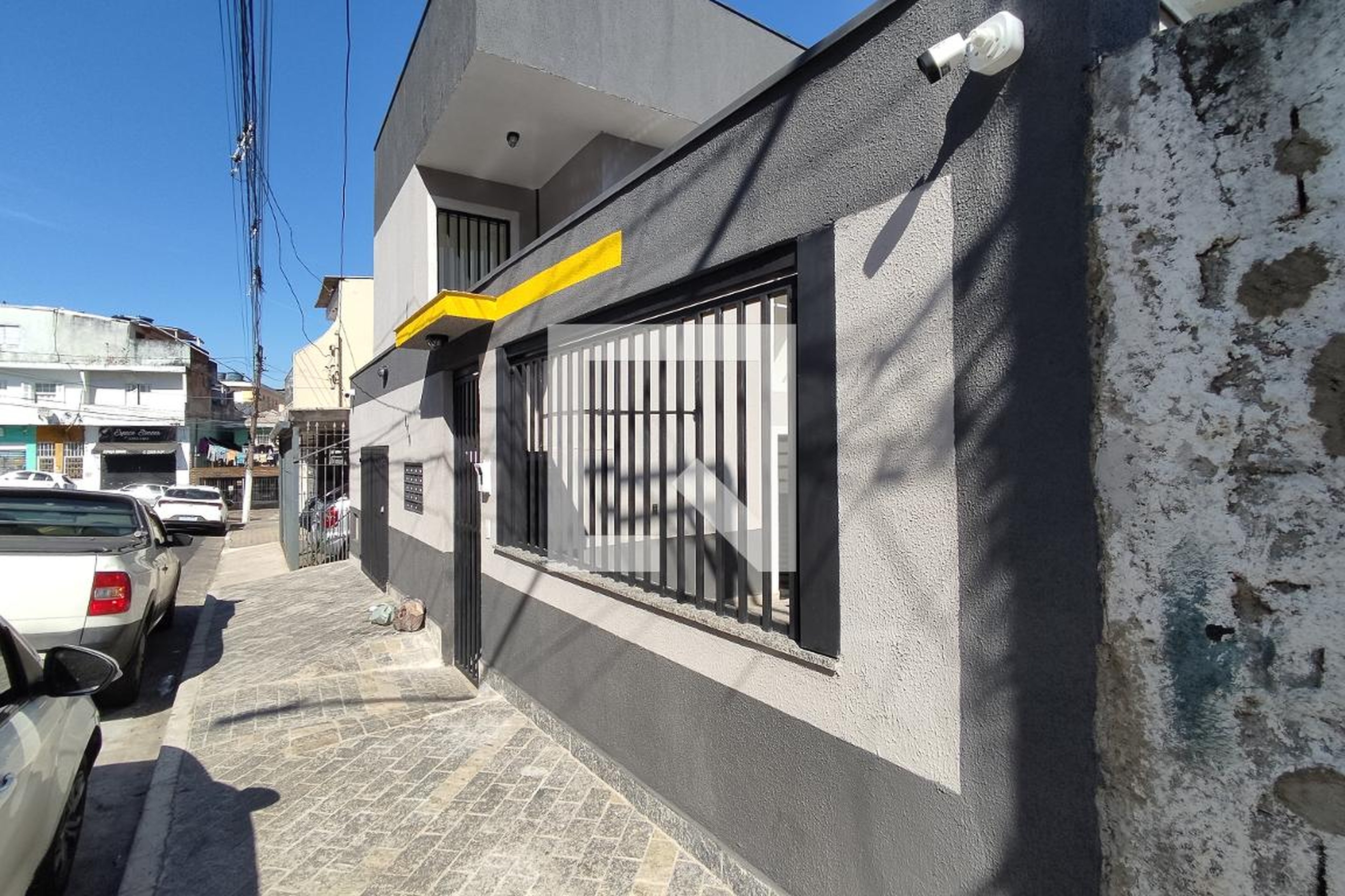 Fachada Condomínio em Rua Abranches de Moura, 170