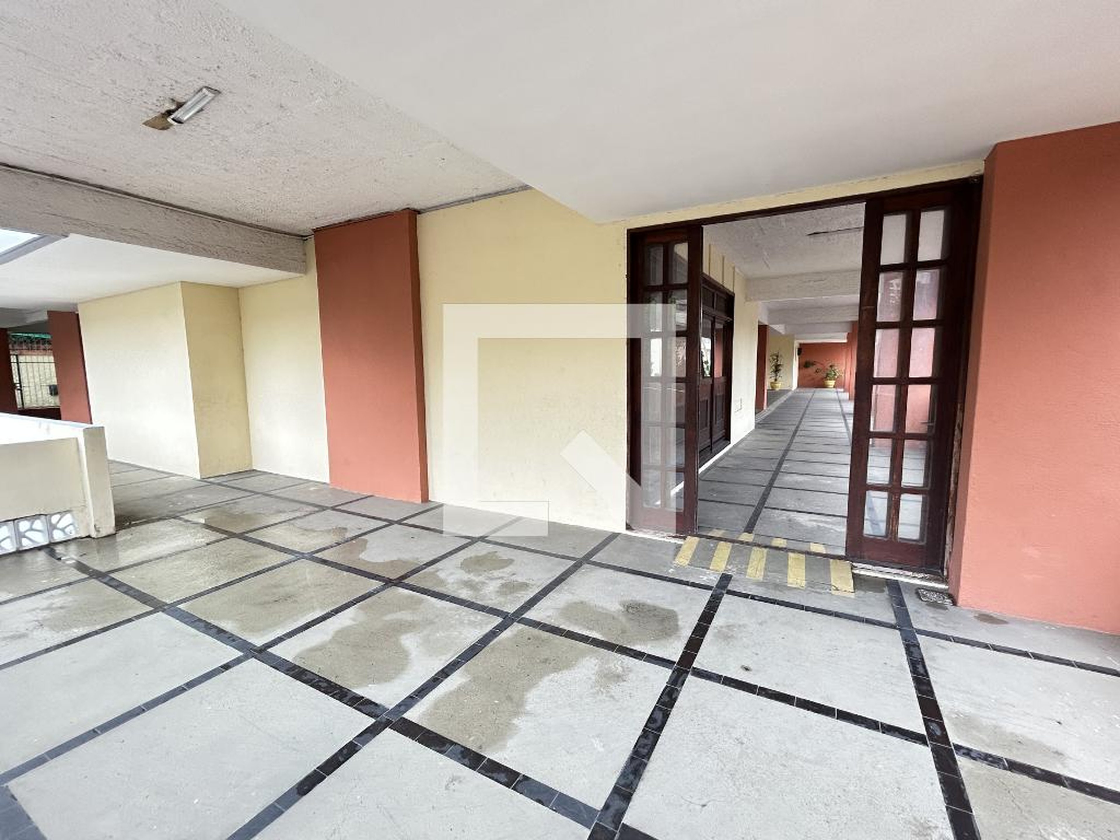 Área comum - Edifício Bandeirante Lourenço