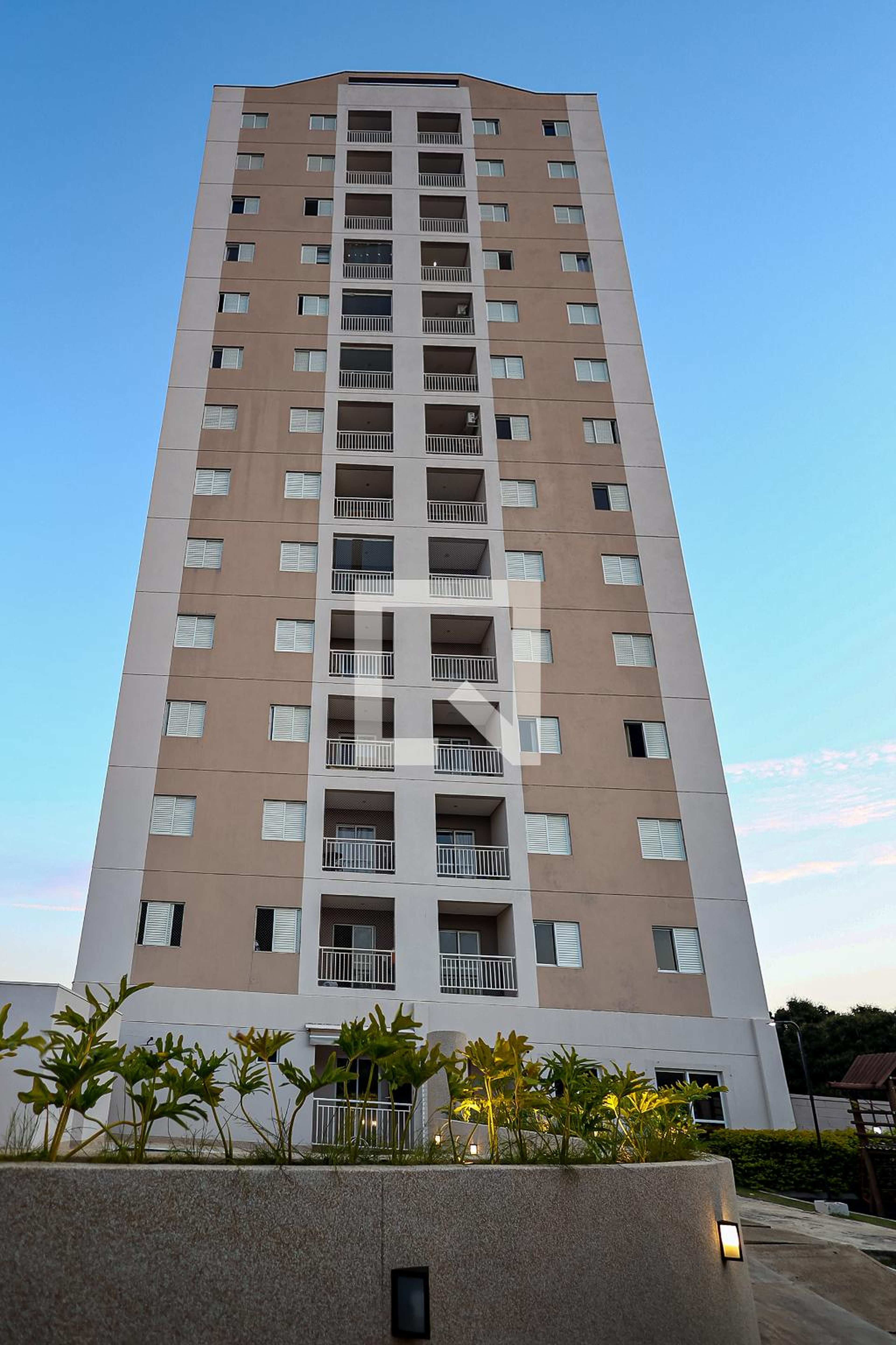 Fachada do Prédio Condomínio Ana Maria