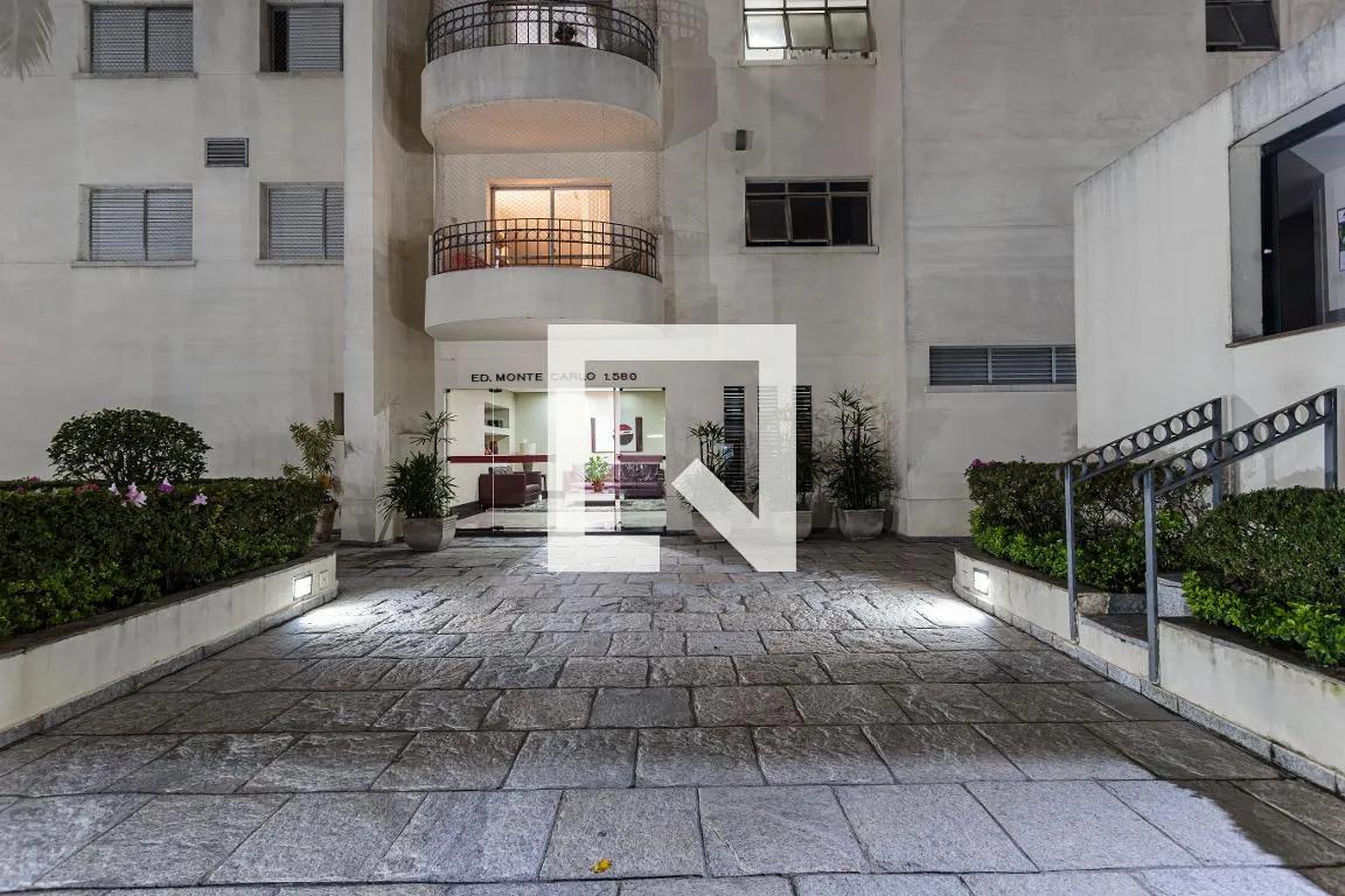 Fachada Edifício Monte Carlo