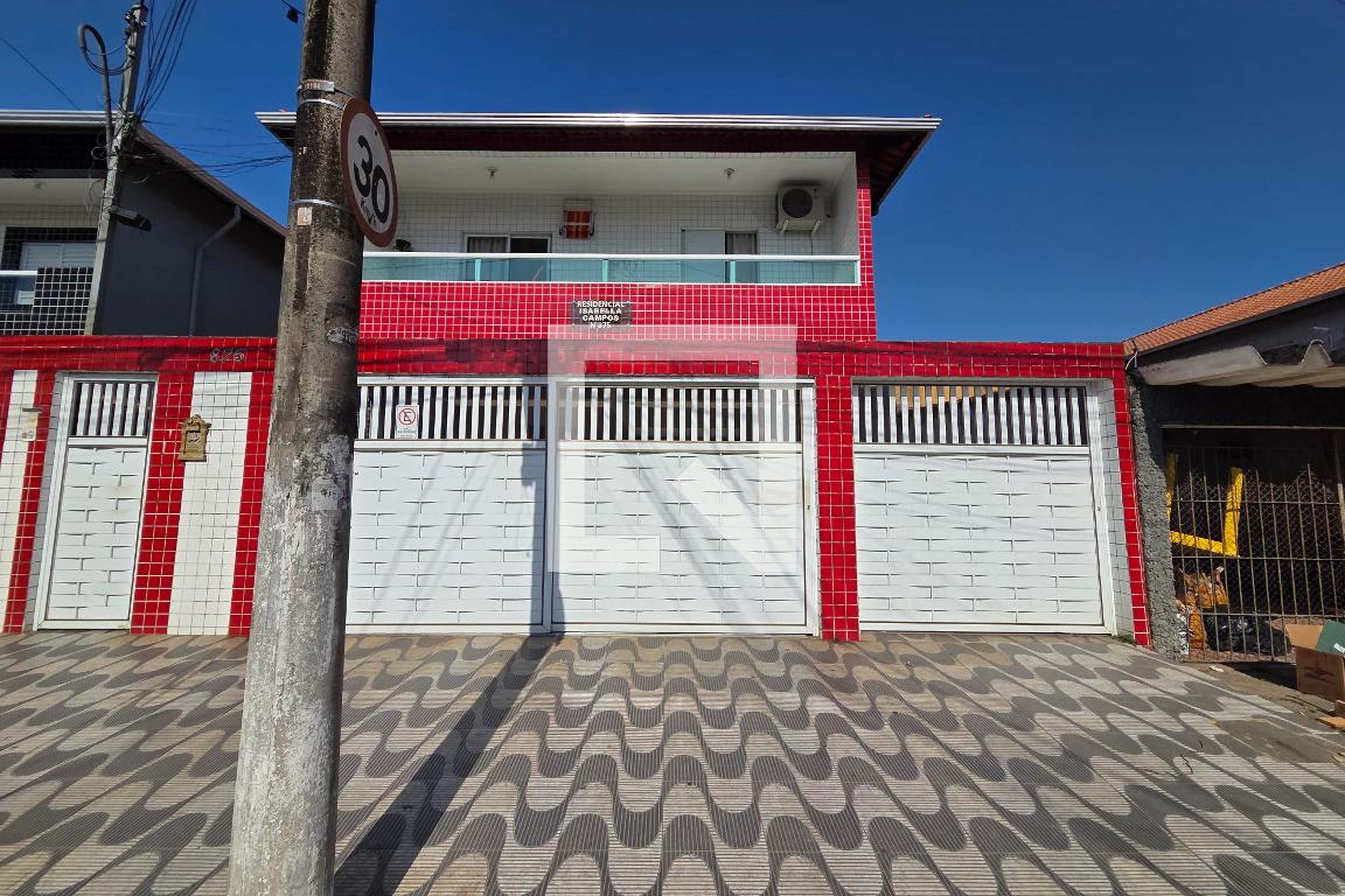 Fachada Condomínio em Avenida Pedro Américo, 875