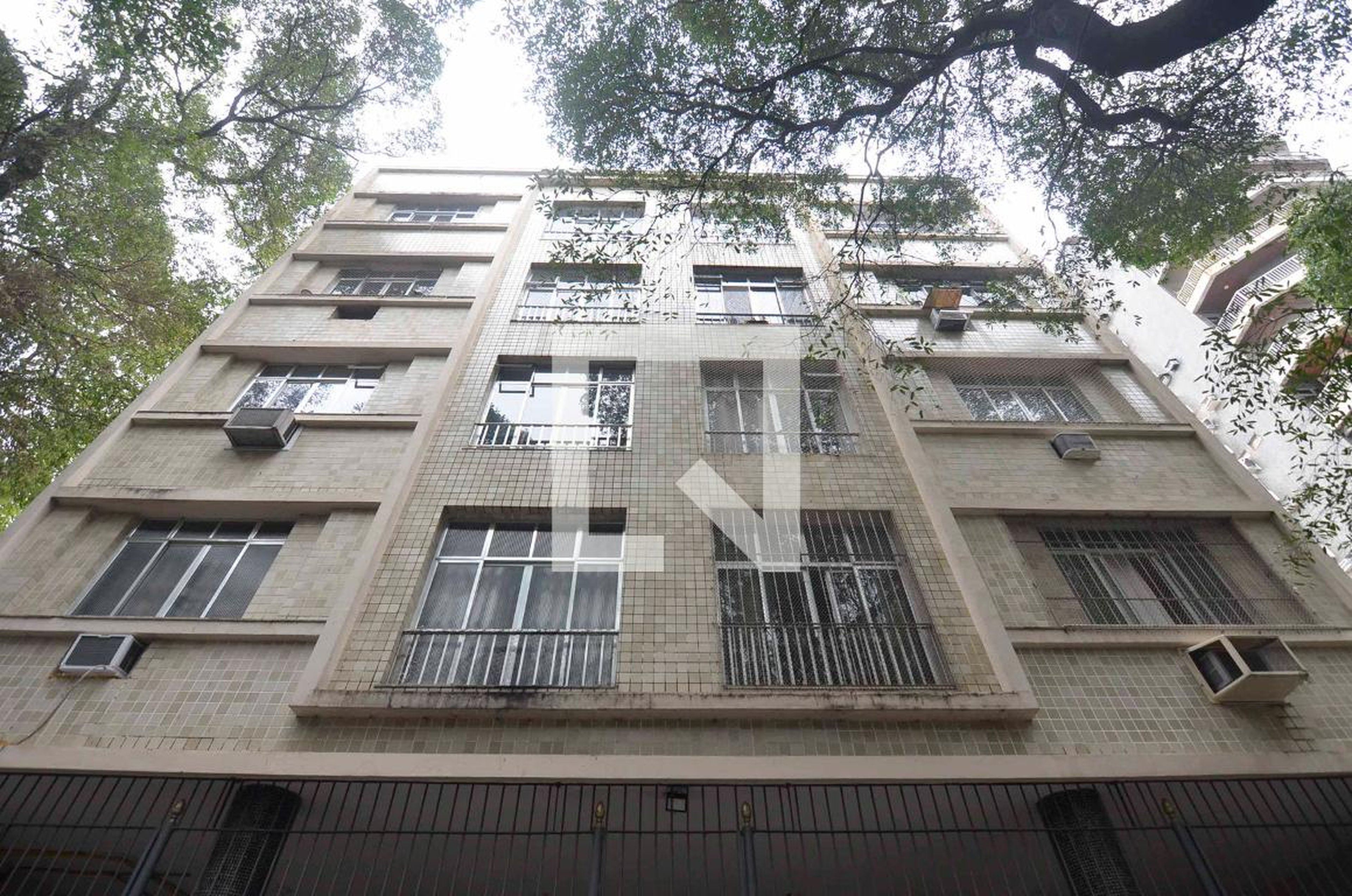 Fachada Condomínio Dona Carolina