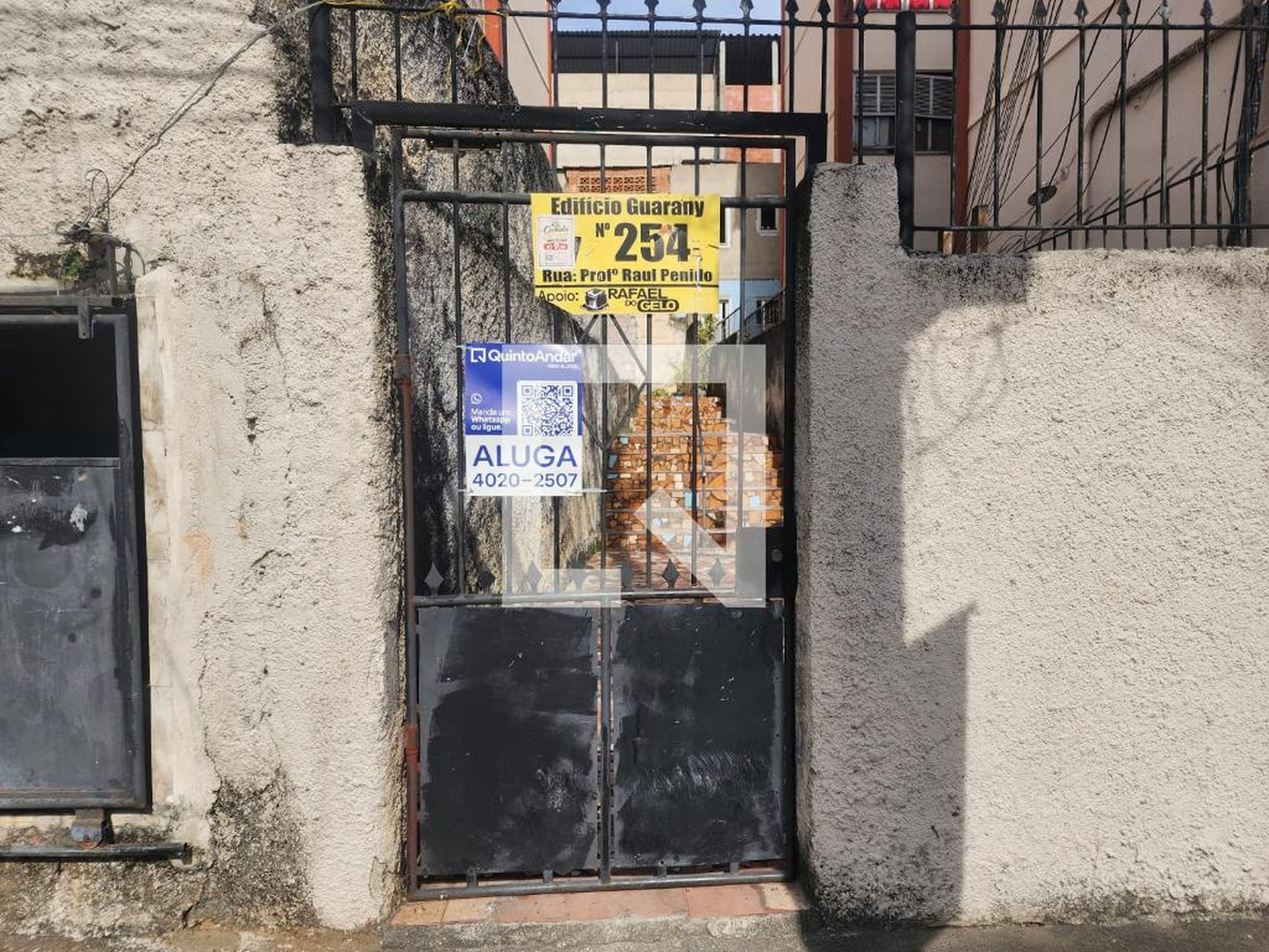 Fachada Condomínio em Rua Professor Raul Penido, 254