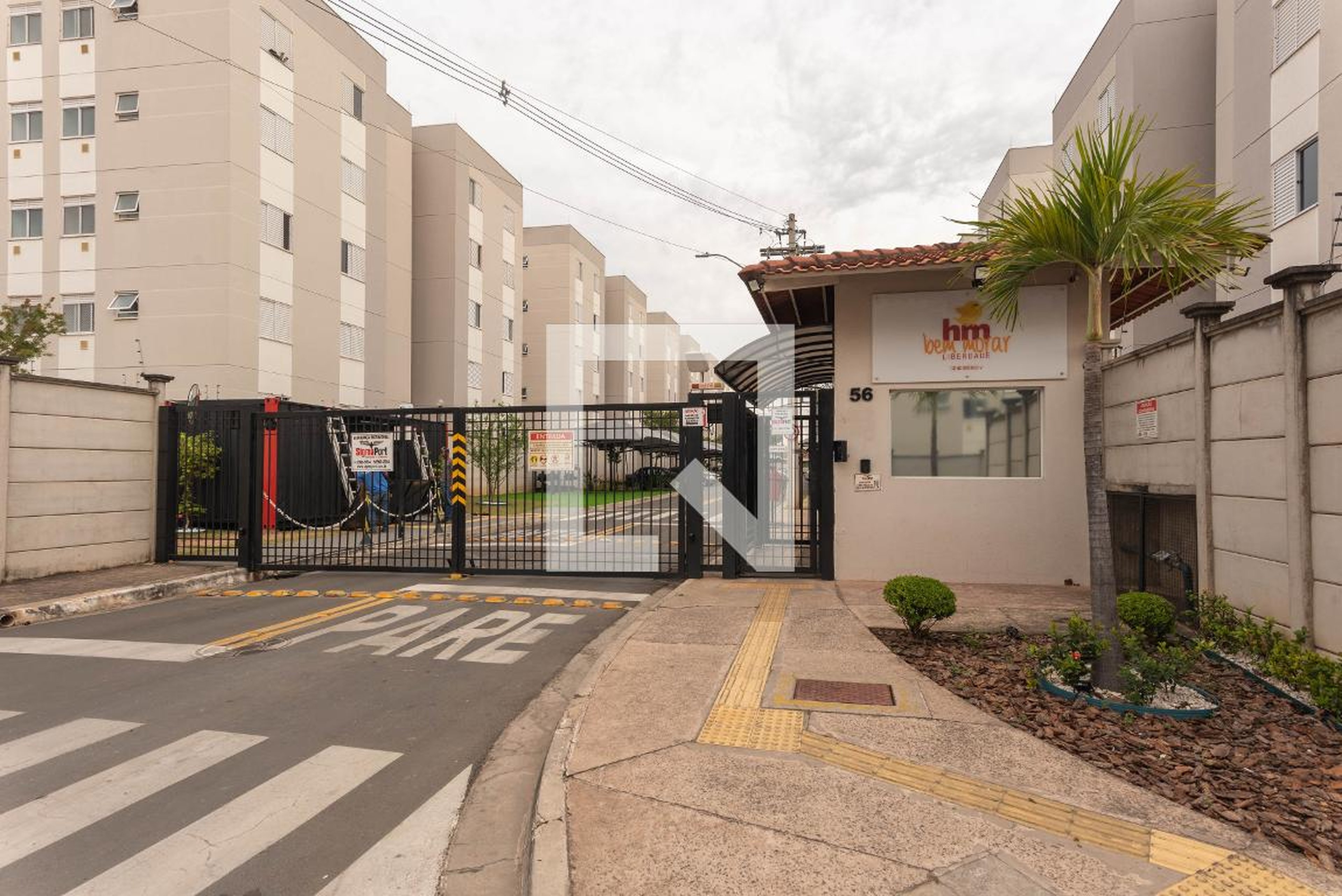 Fachada do Prédio Condomínio HM Bem Morar Liberdade V