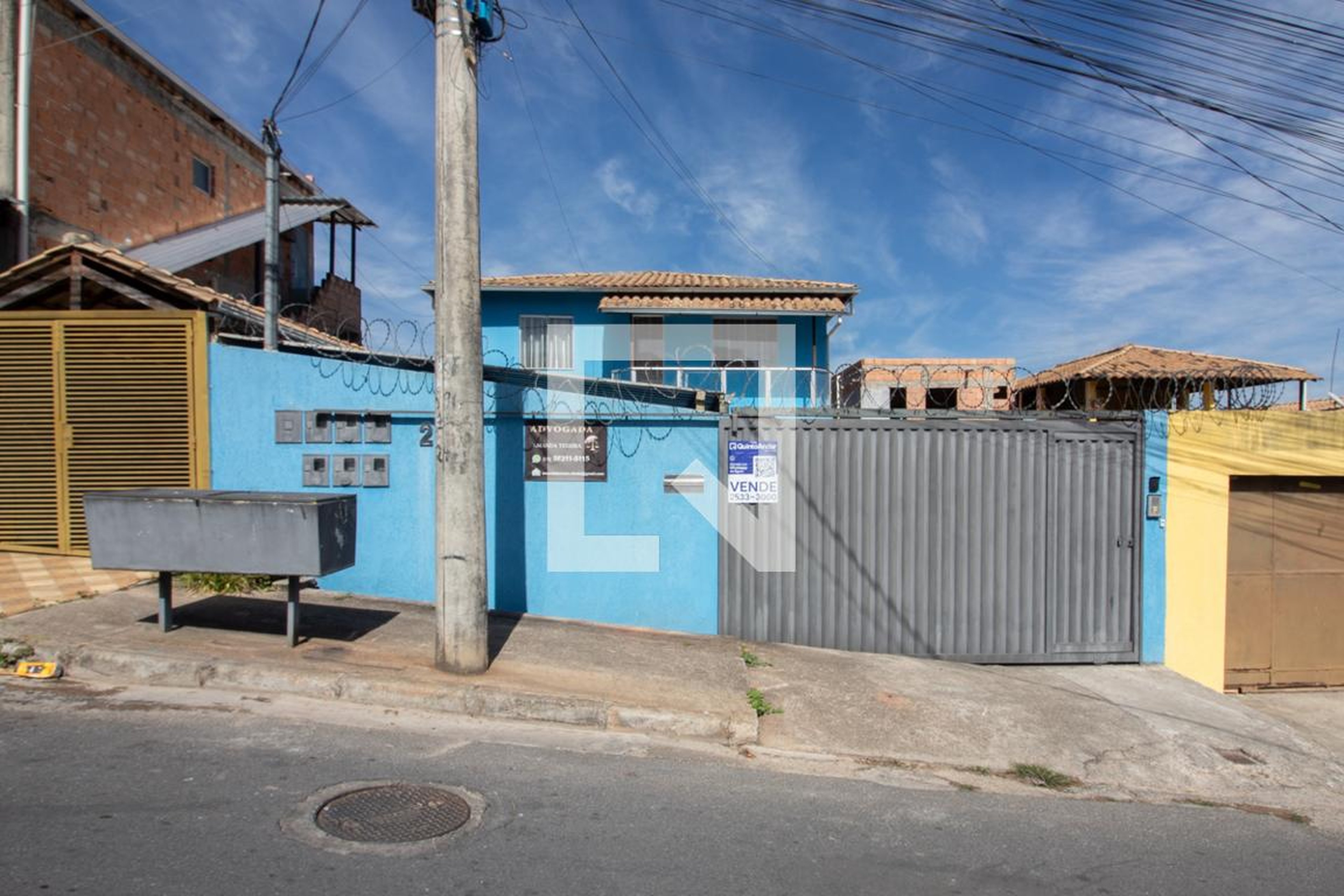 Fachada Condomínio em Rua Jarbas Costa Camargos, 213