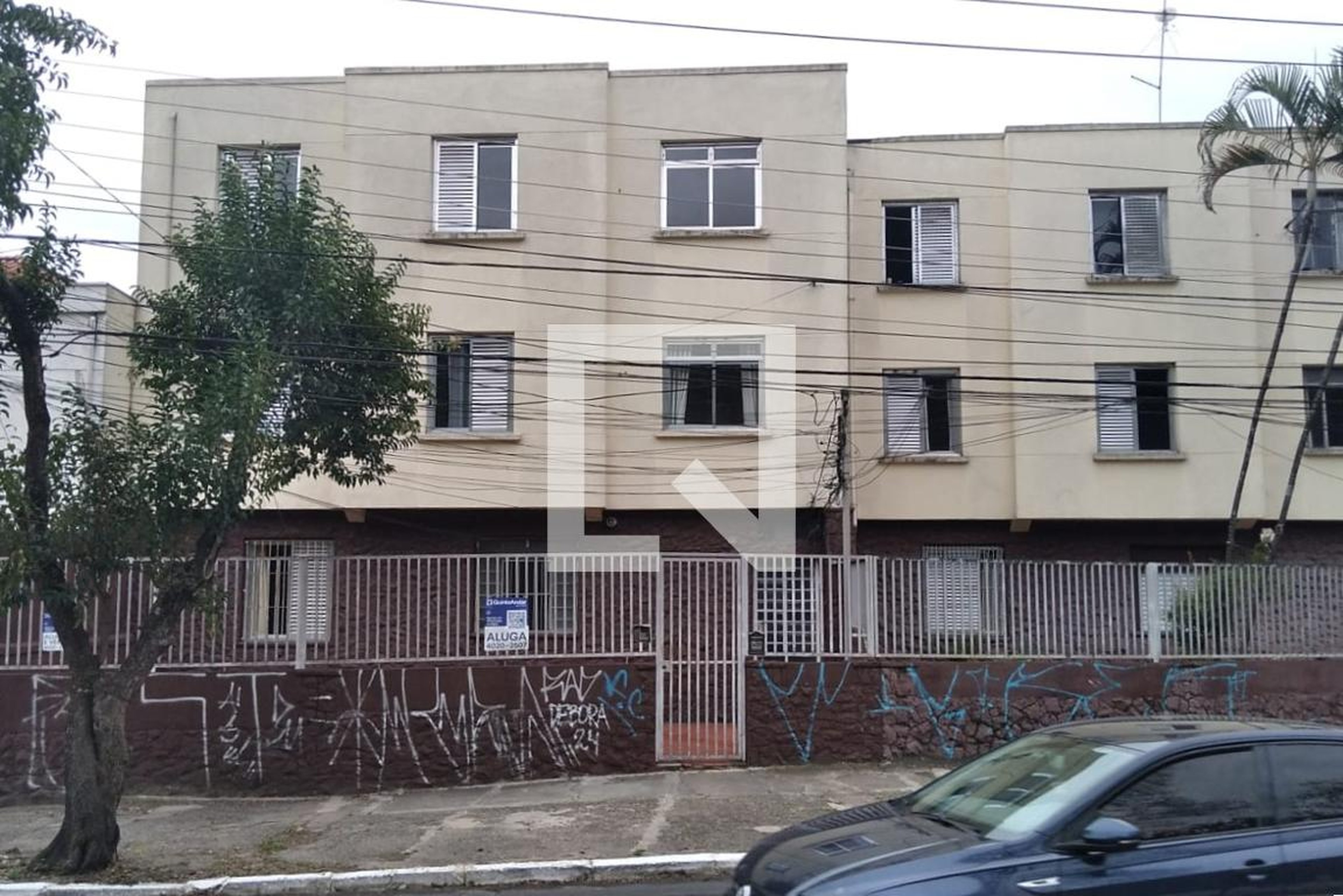 Fachada Condomínio em Avenida General Ataliba Leonel, 605