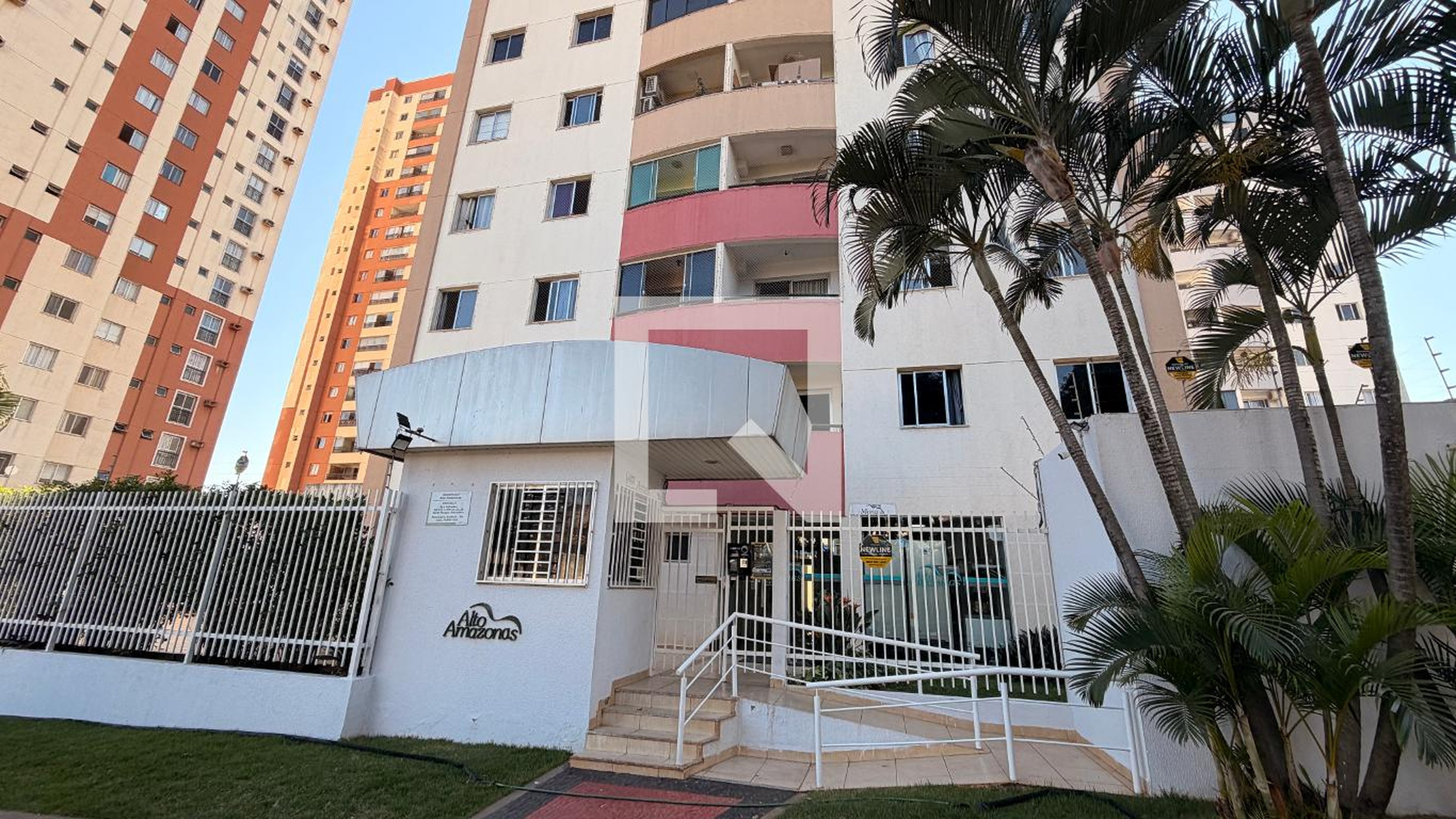 Fachada do Prédio Condomínio em Avenida Dona Maria Cardoso, 123