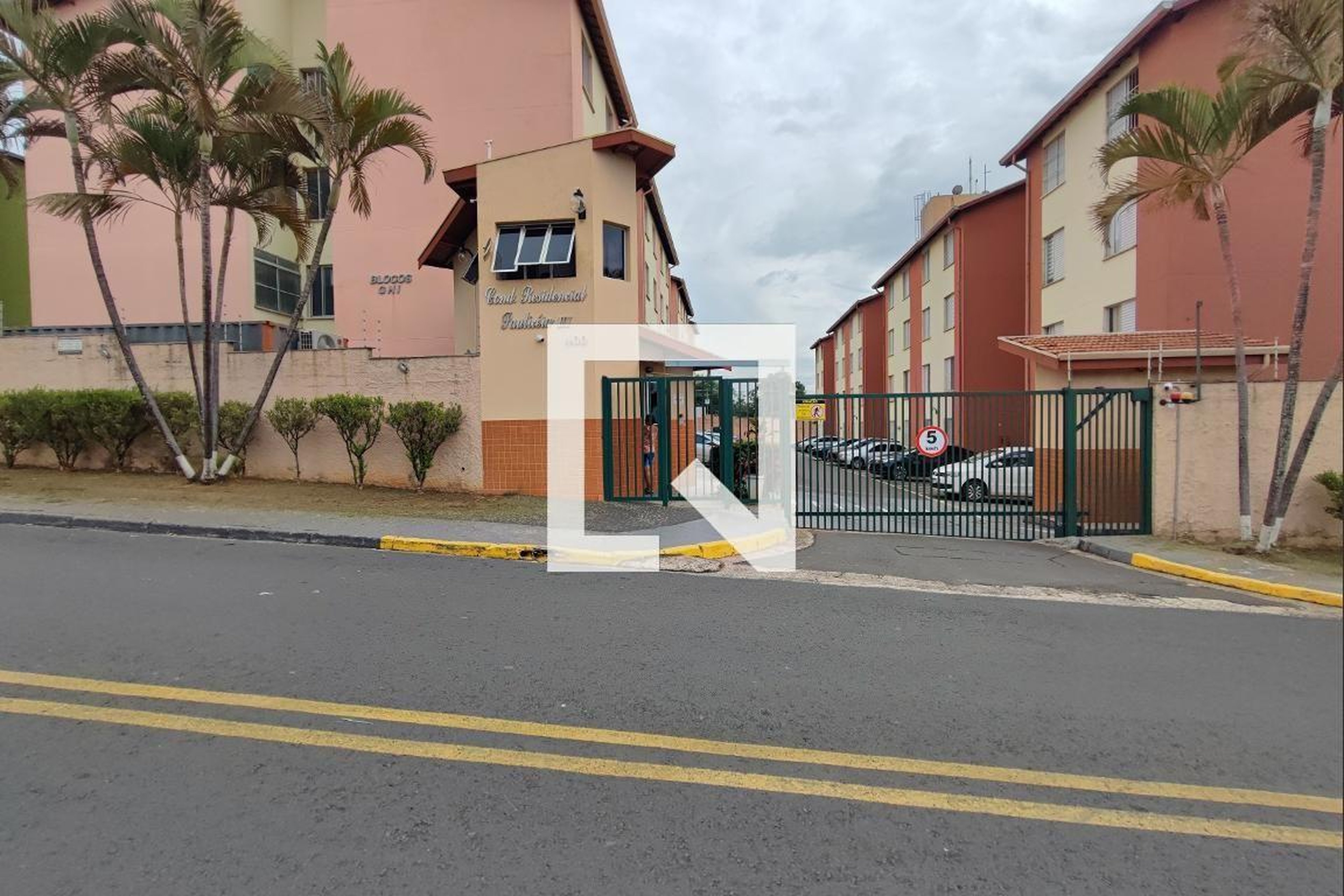 Fachada do Condomínio Residencial Pauliceia III