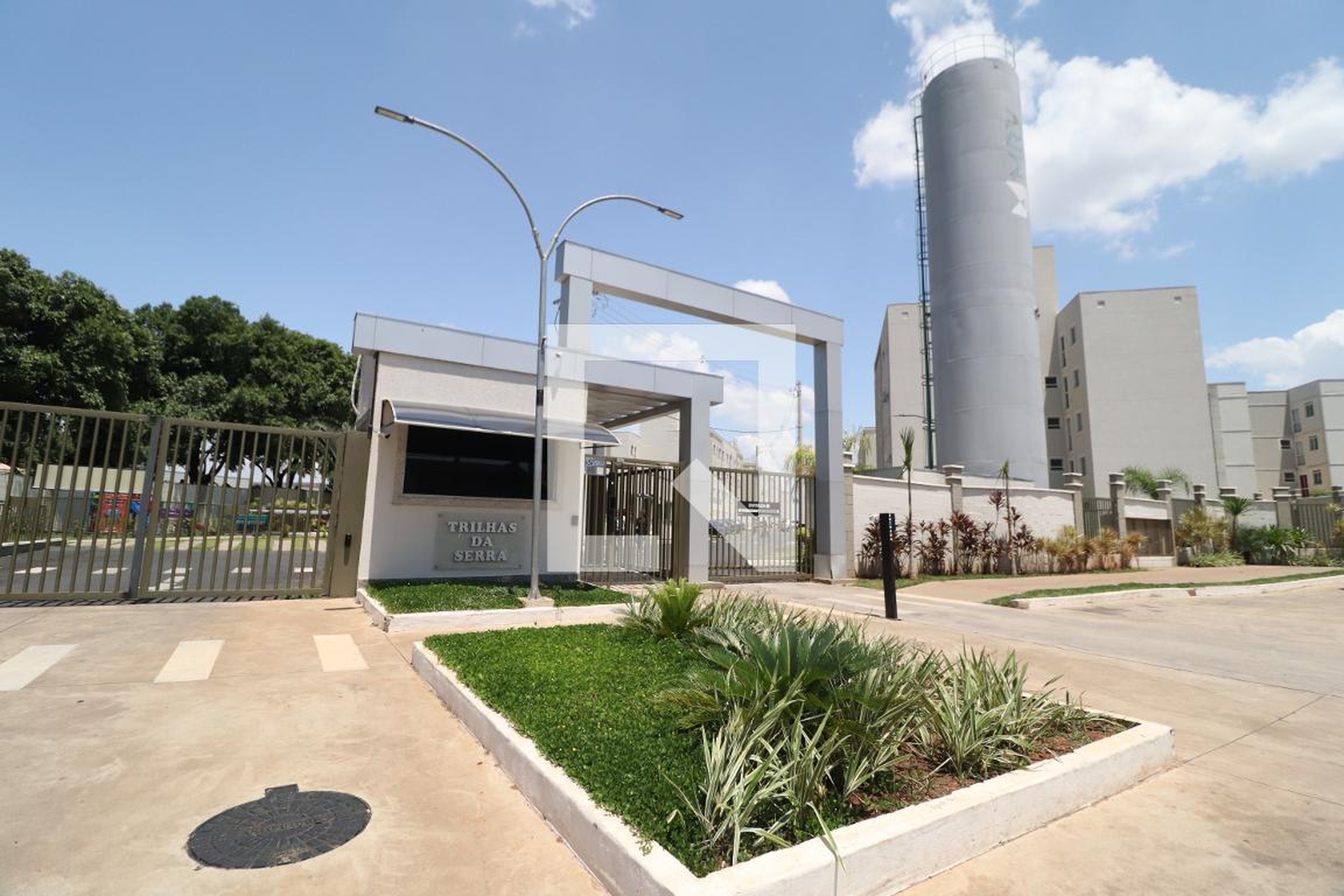 Fachada Condomínio Trilhas da Serra